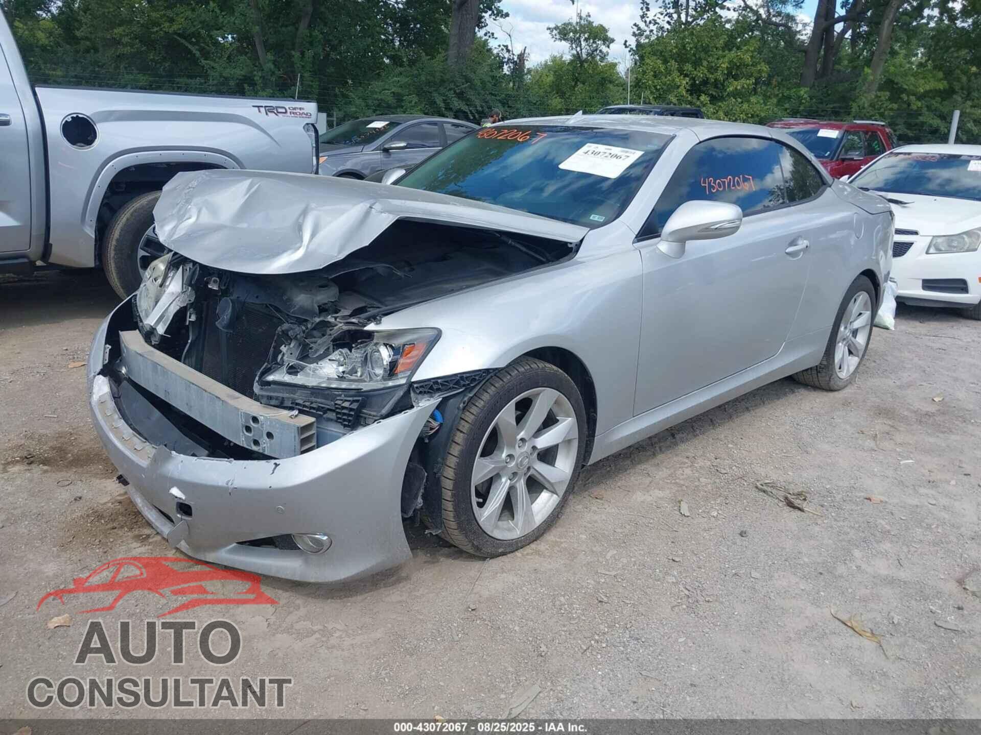 LEXUS IS 250C 2011 - JTHFF2C22B2514990