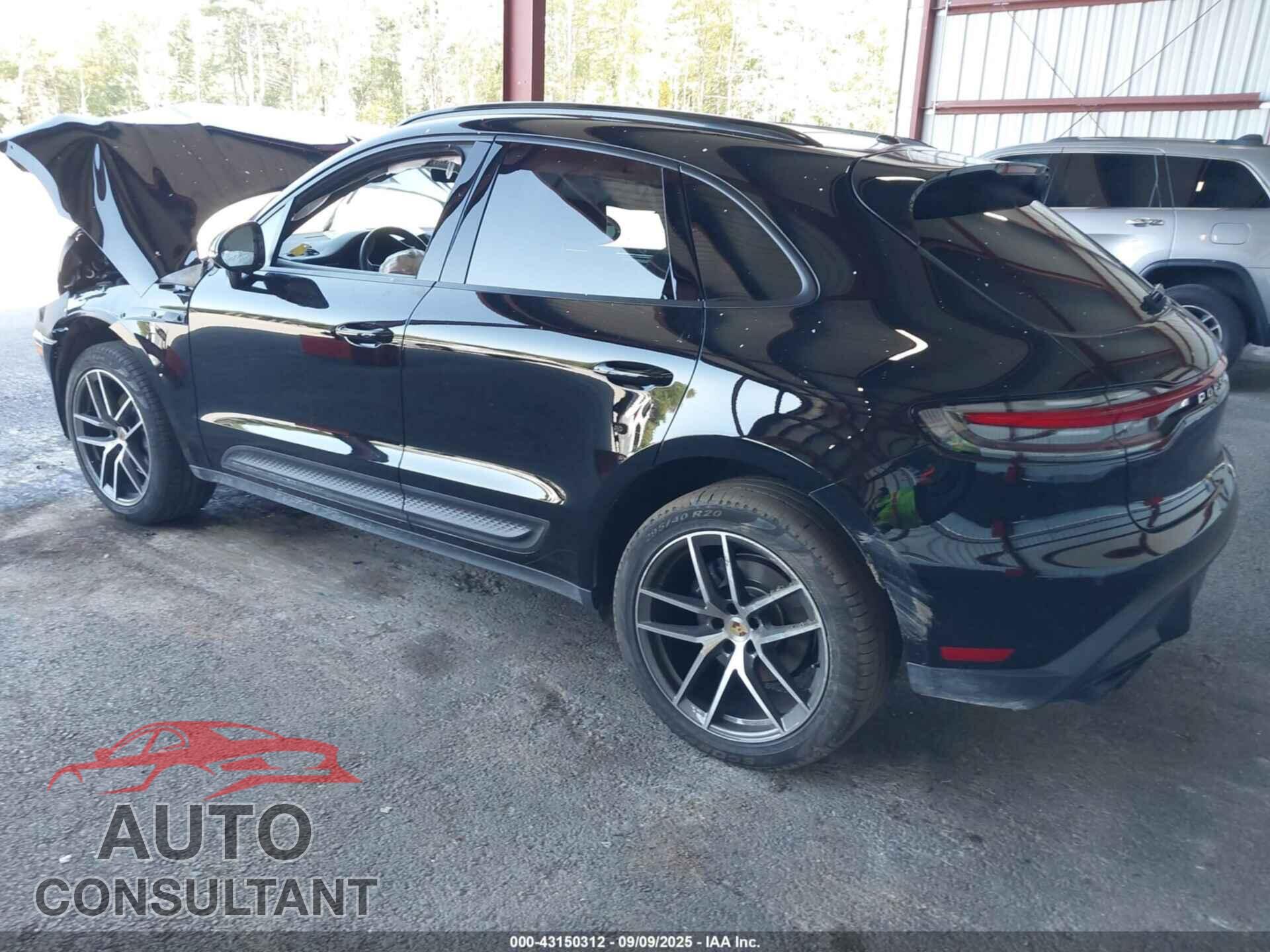 PORSCHE MACAN 2024 - WP1AA2A57RLB20587