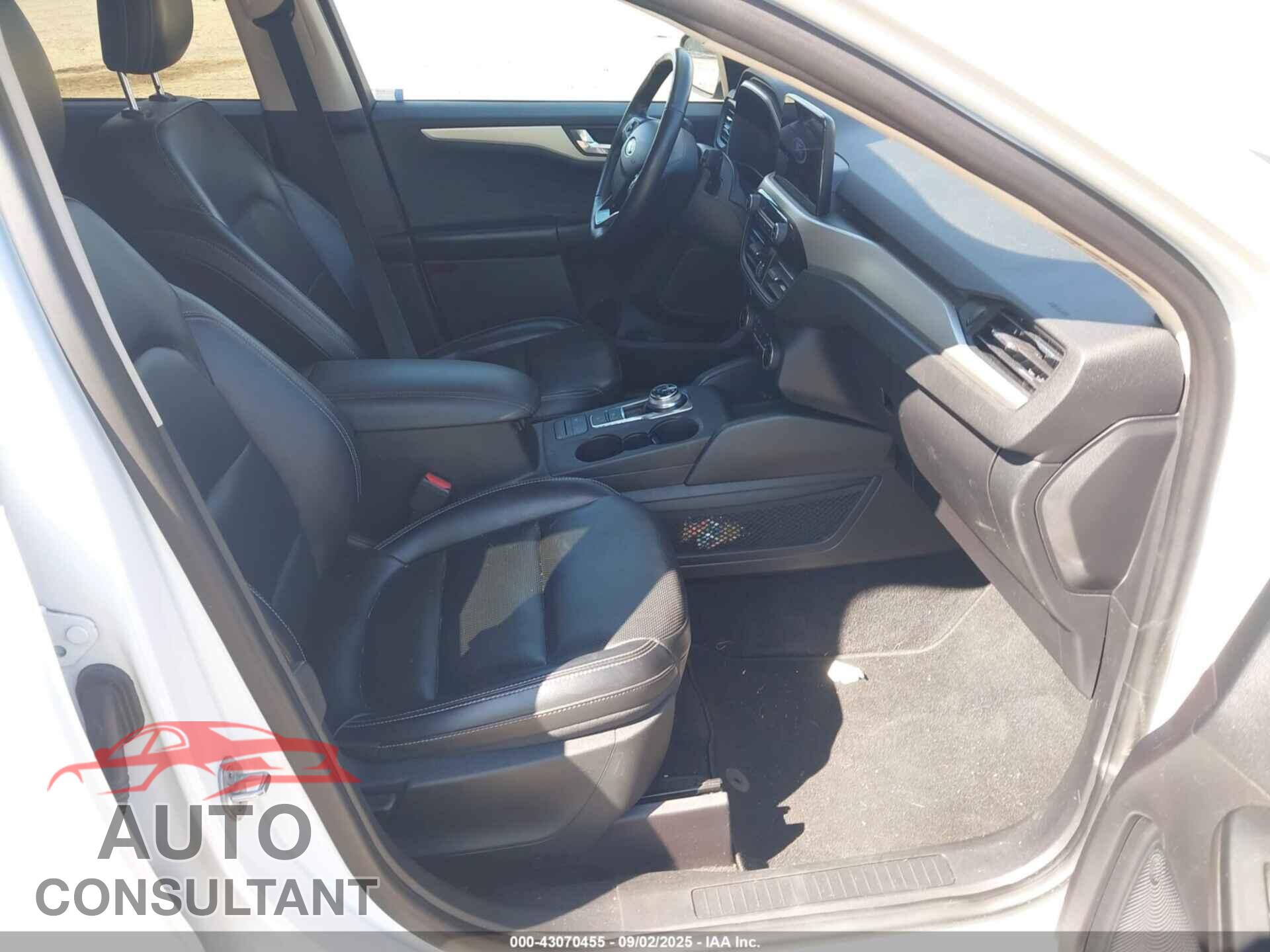FORD ESCAPE 2020 - 1FMCU0H64LUA24630