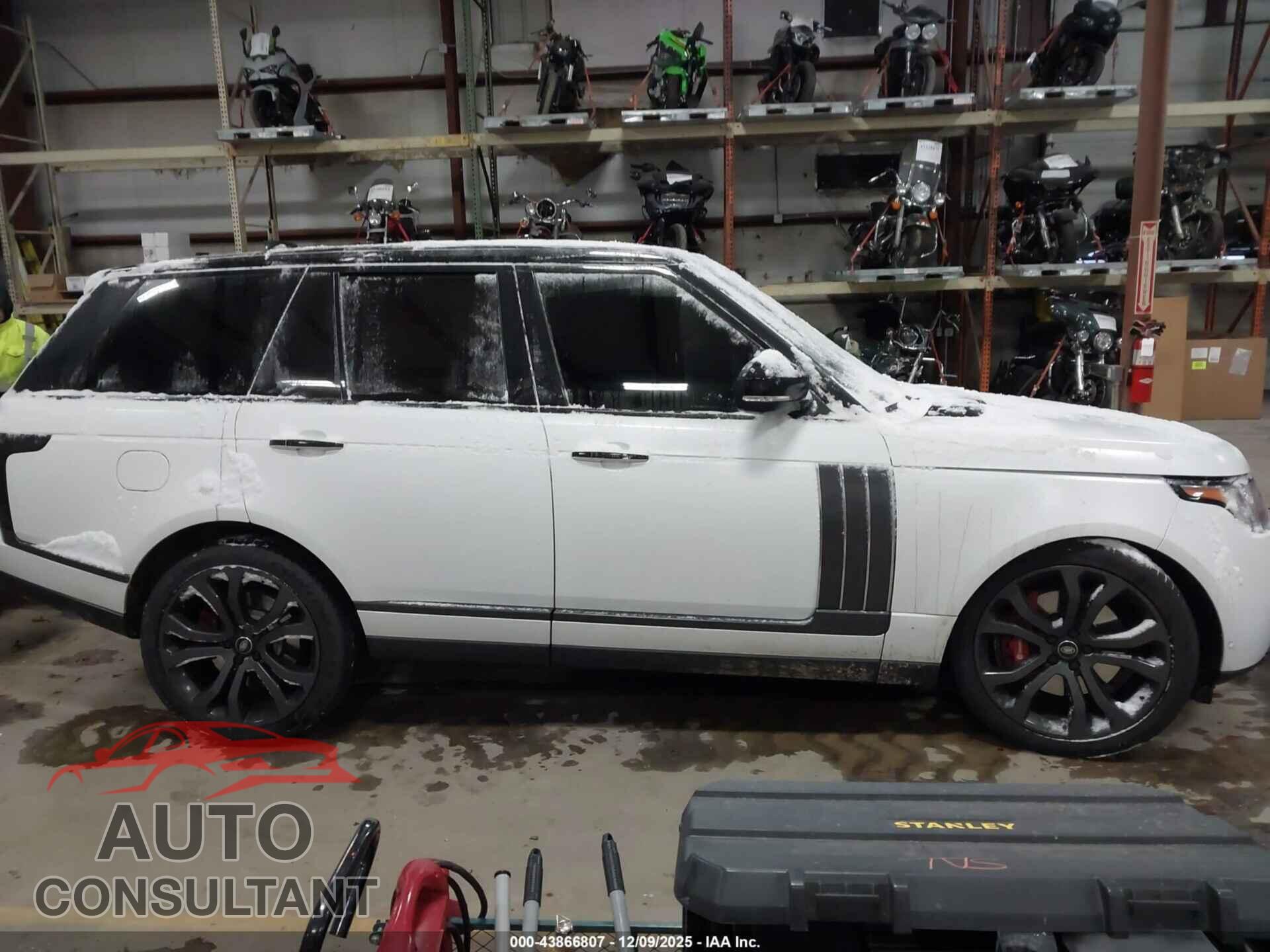 LAND ROVER RANGE ROVER 2017 - SALGW2FE8HA335453