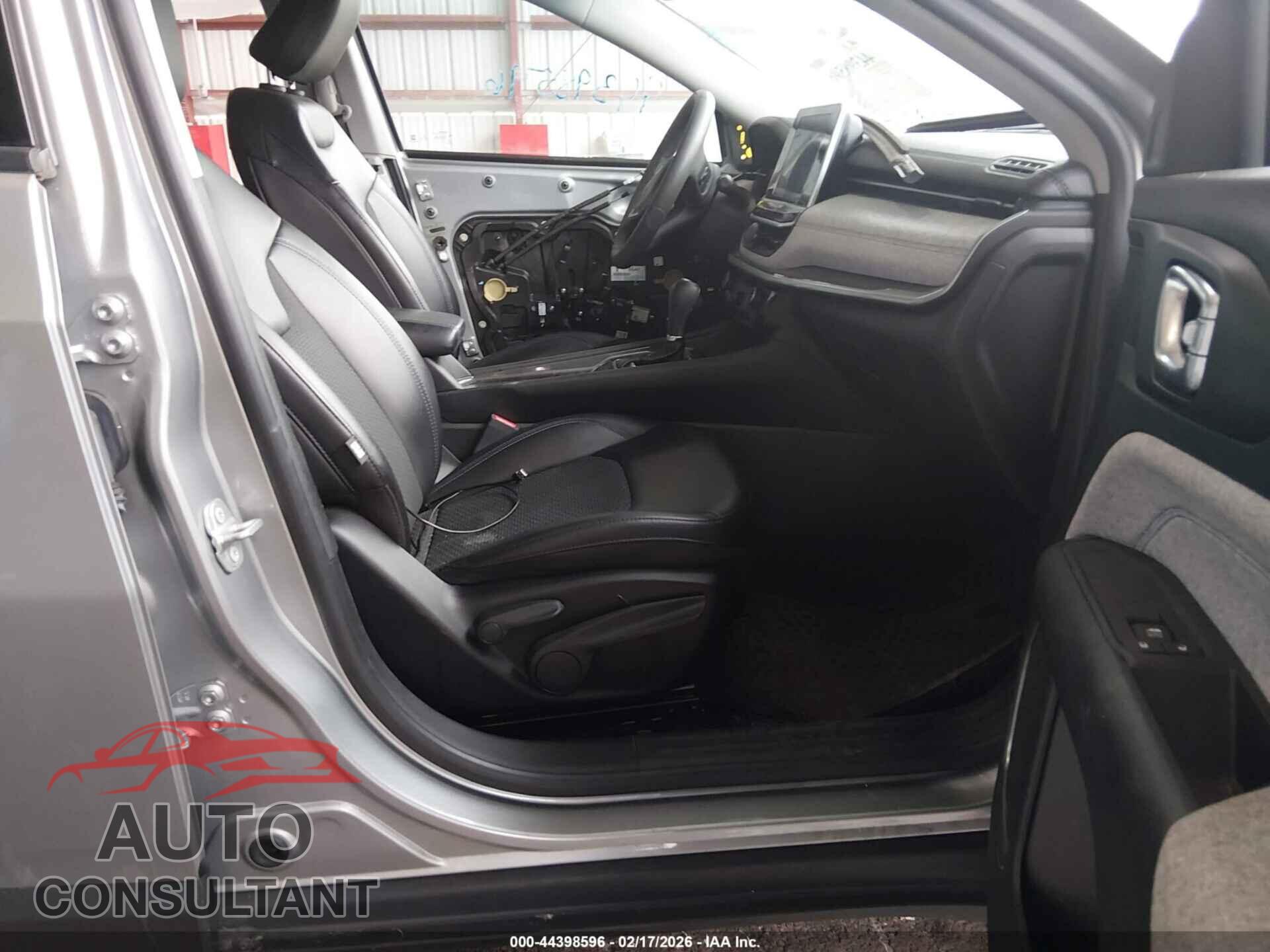 JEEP COMPASS 2022 - 3C4NJDBBXNT110489