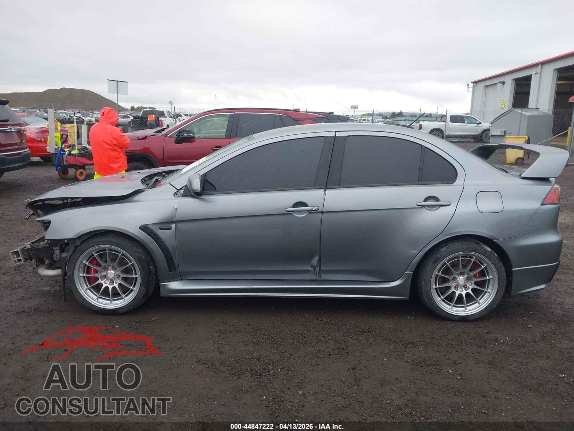 MITSUBISHI LANCER EVOLUTION 2013 - JA32W8FV4DU012755
