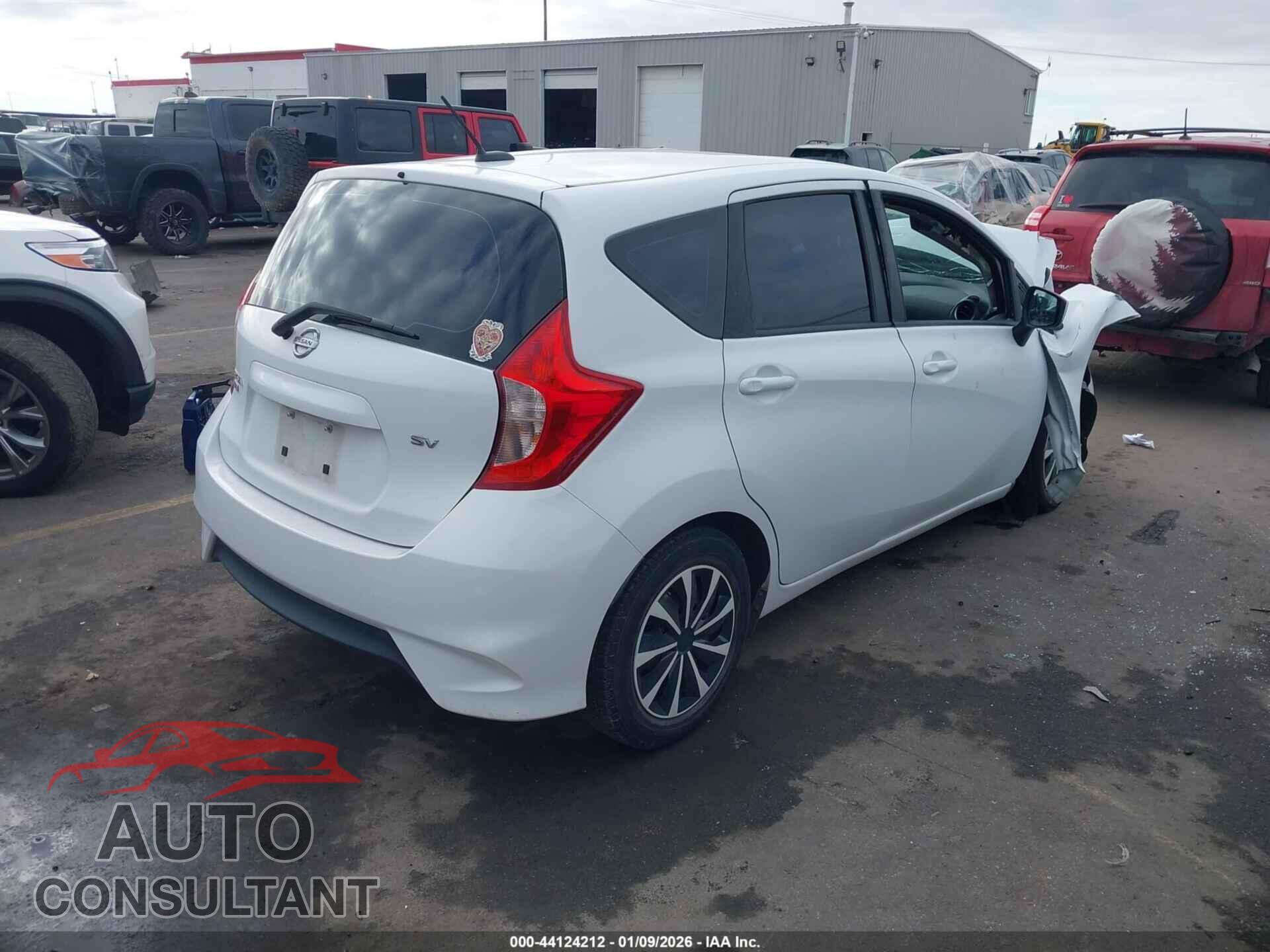 NISSAN VERSA NOTE 2017 - 3N1CE2CP7HL353839