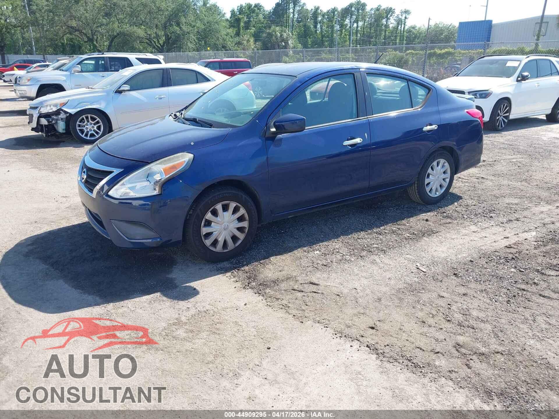 NISSAN VERSA 2019 - 3N1CN7AP3KL876511