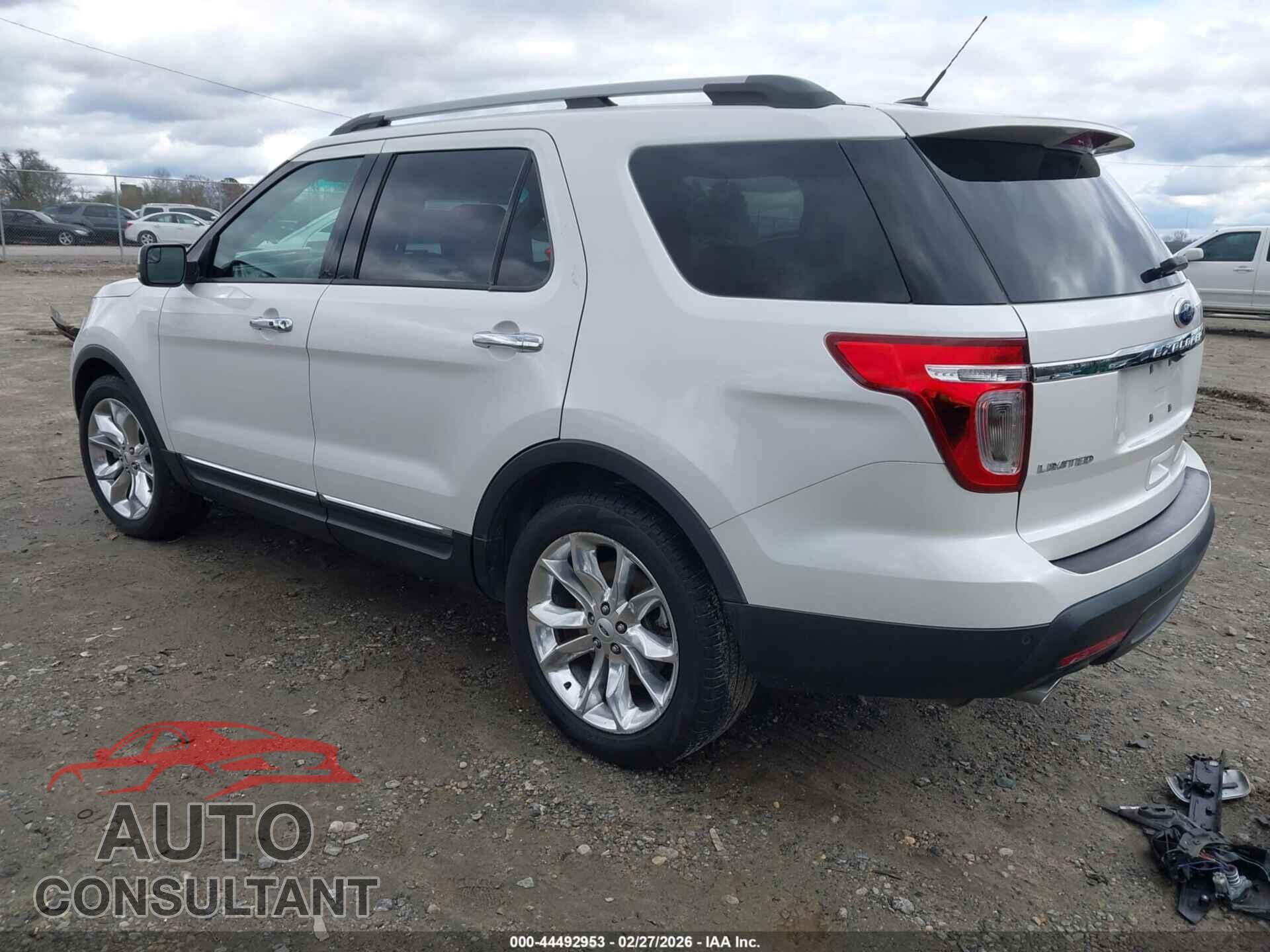 FORD EXPLORER 2015 - 1FM5K7F82FGA31445