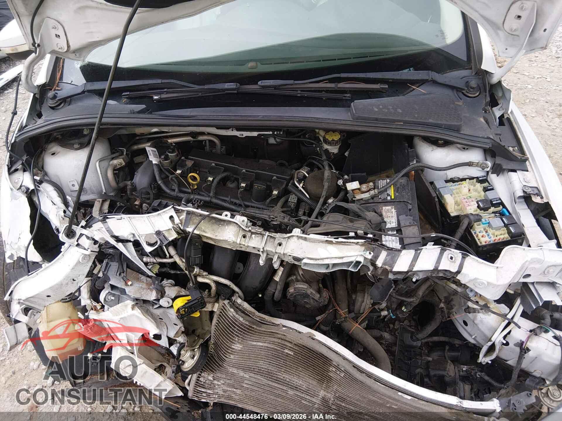 FORD FOCUS 2016 - 1FADP3K20GL283804
