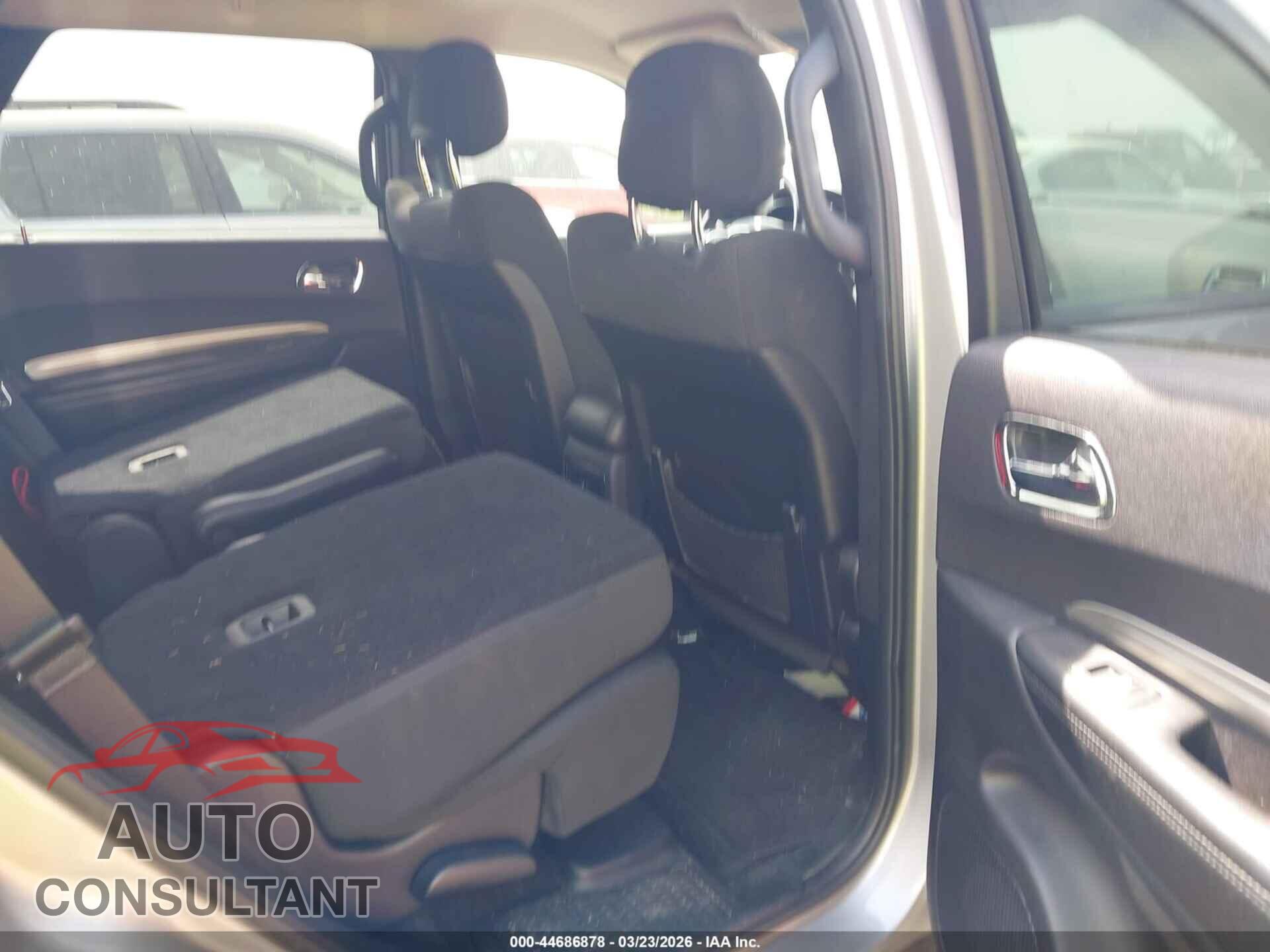 DODGE DURANGO 2015 - 1C4RDJAG3FC811201