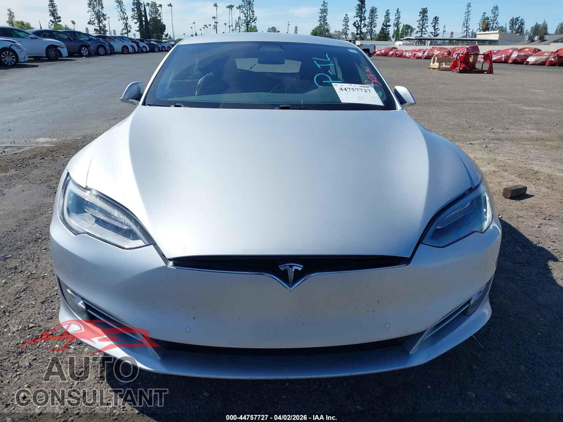 TESLA MODEL S 2017 - 5YJSA1E2XHF186522