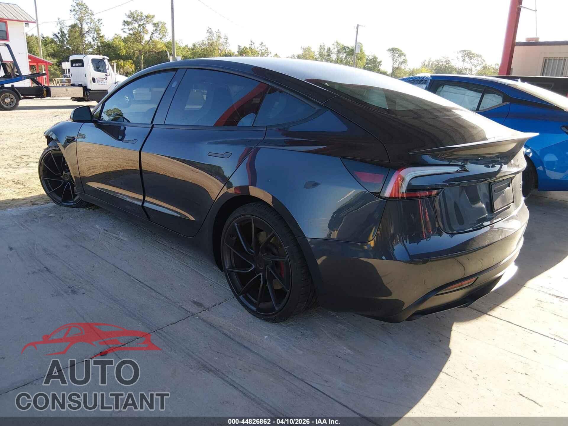 TESLA MODEL 3 2025 - 5YJ3E1ETXSF934629
