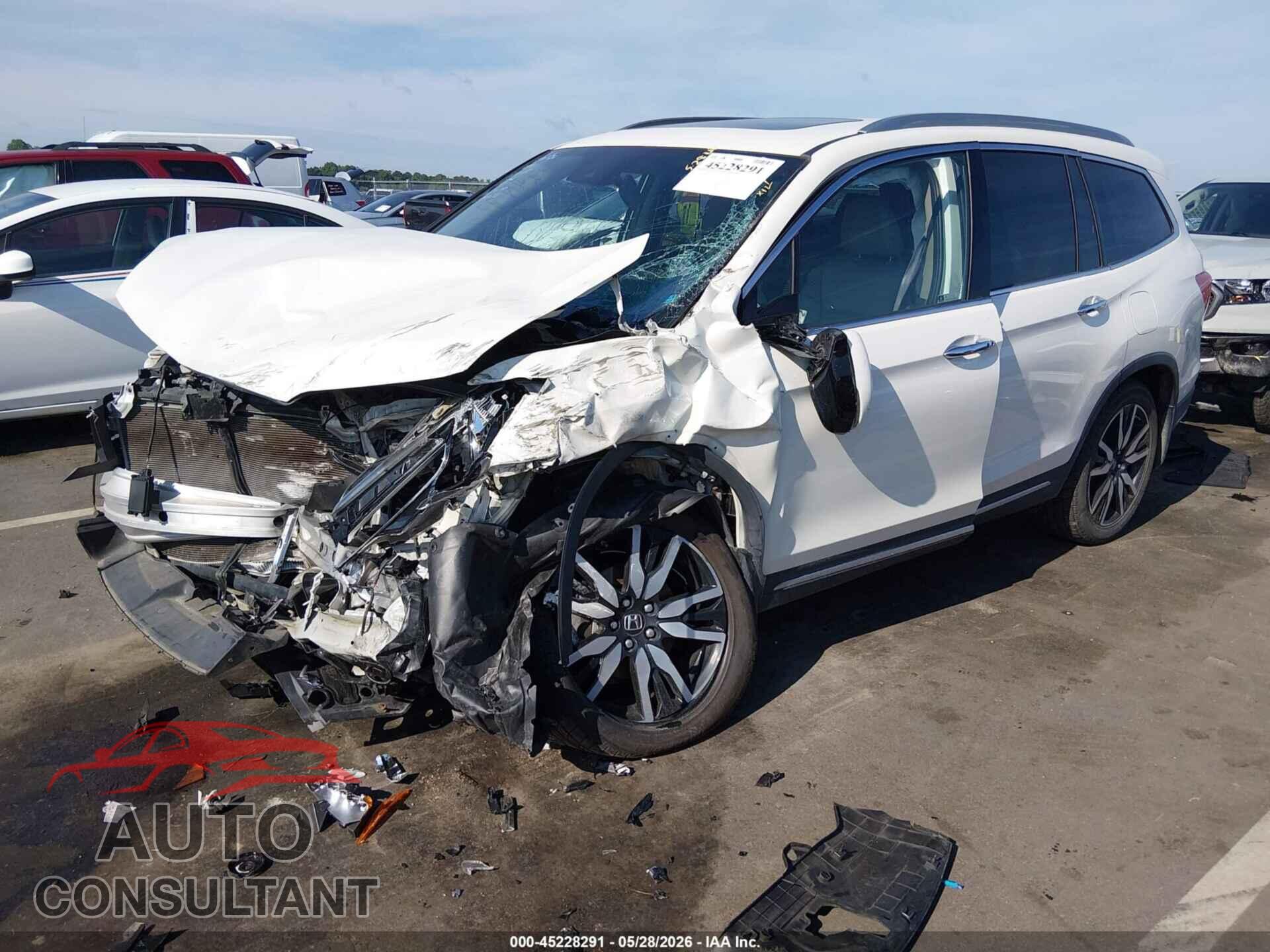 HONDA PILOT 2019 - 5FNYF5H94KB020161