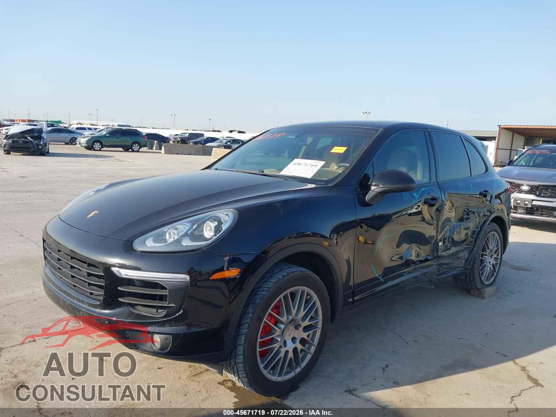 PORSCHE CAYENNE 2015 - WP1AB2A21FLA56772