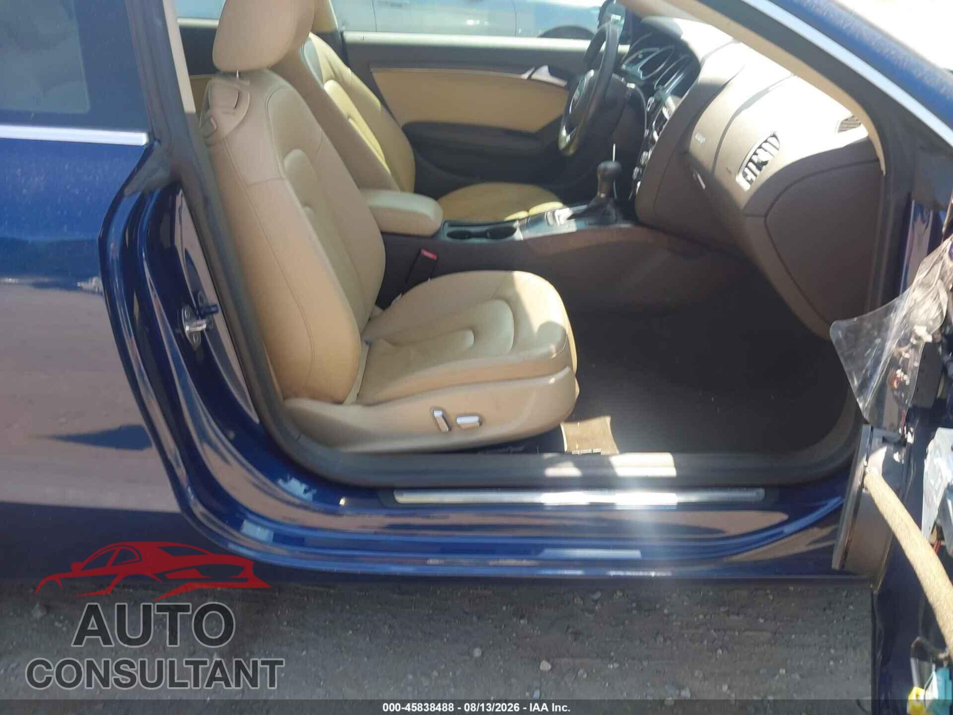 AUDI A5 2014 - WAUCFAFR7EA009865