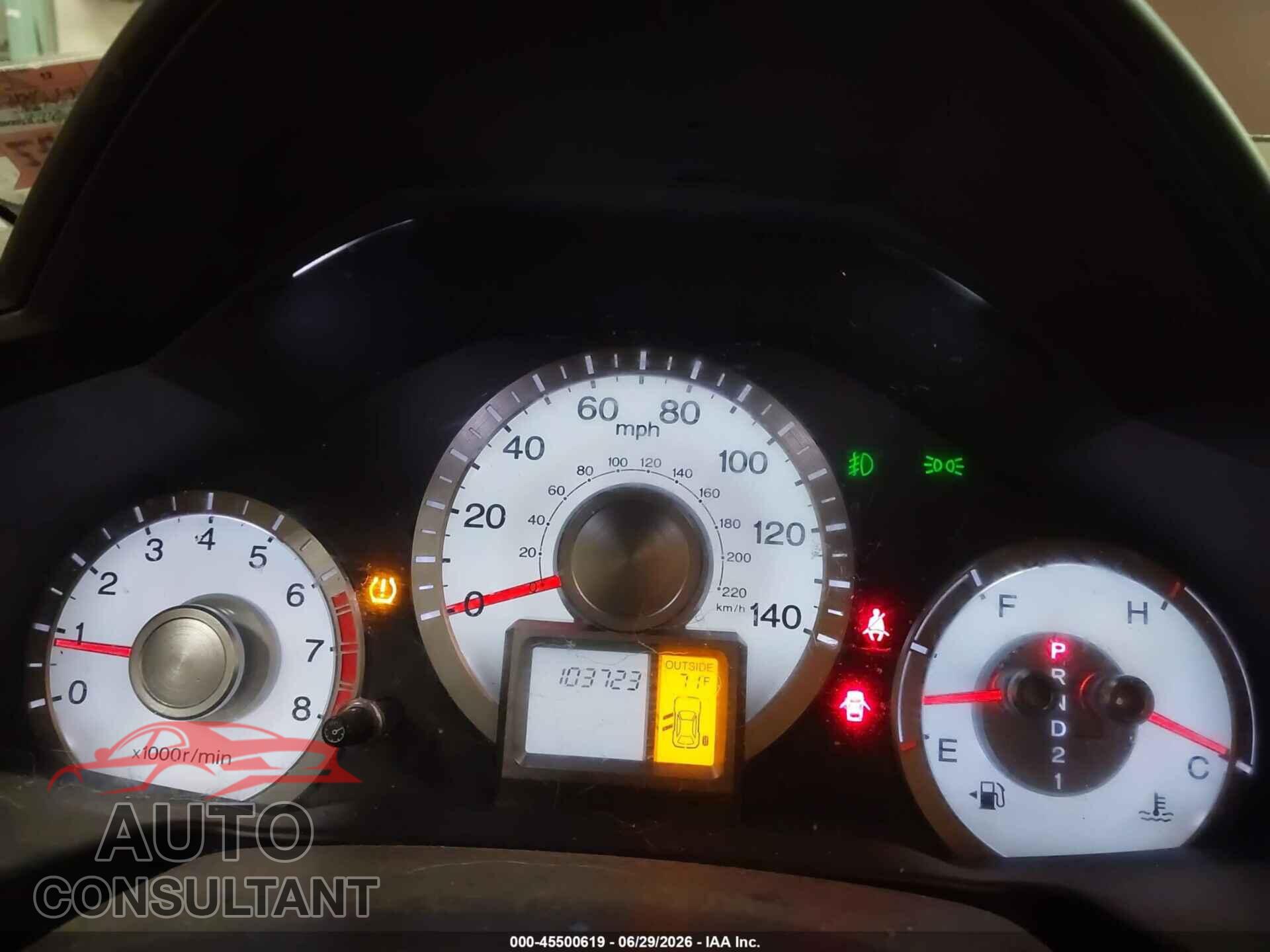 HONDA PILOT 2011 - 5FNYF4H68BB062865