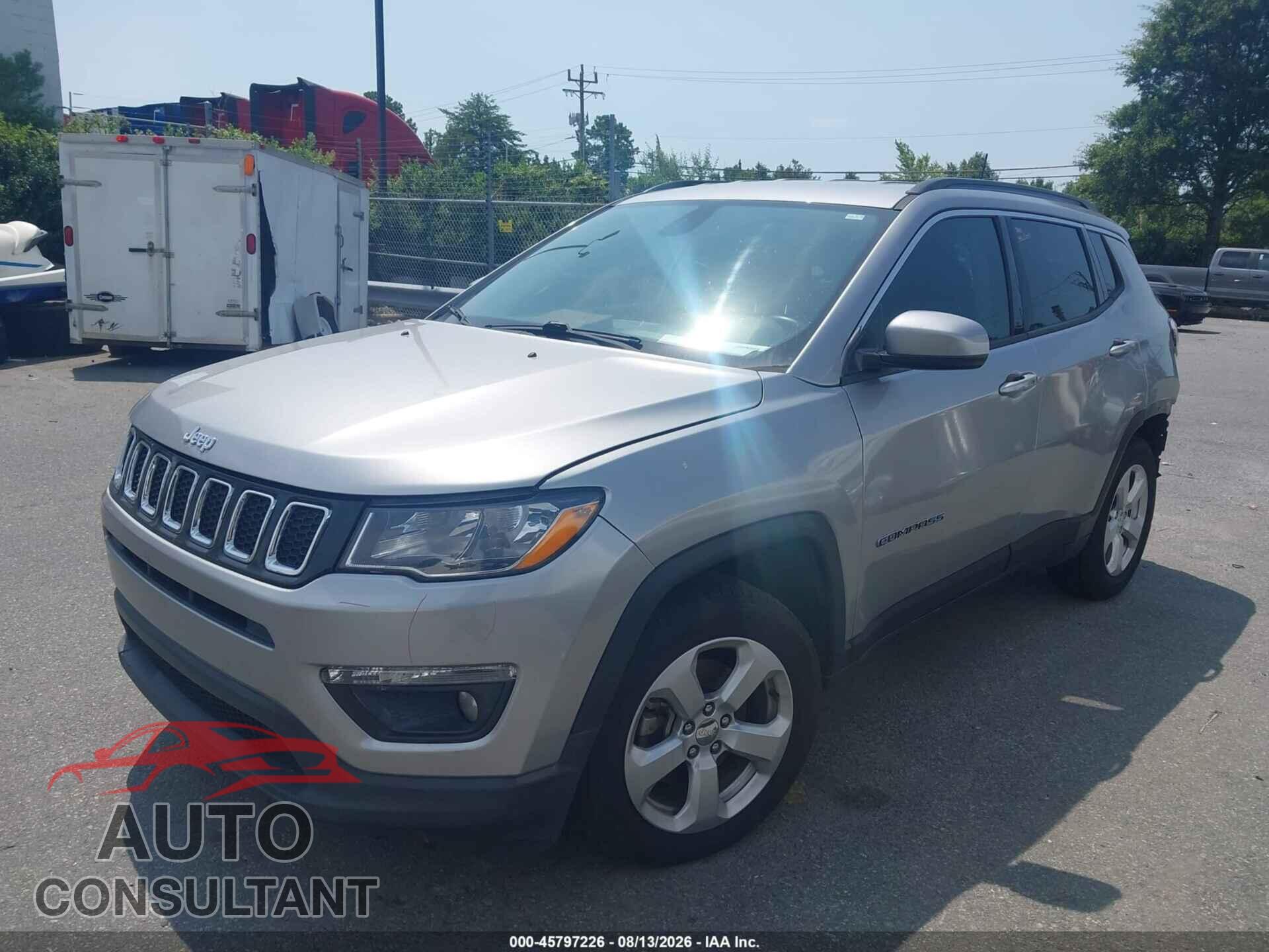 JEEP COMPASS 2018 - 3C4NJCBB2JT425162