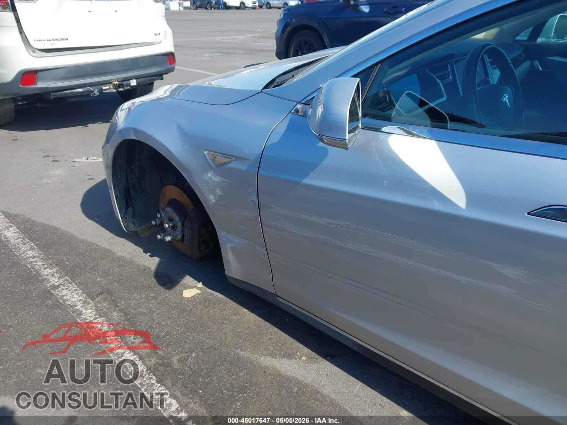 TESLA MODEL S 2013 - 5YJSA1CN2DFP14691