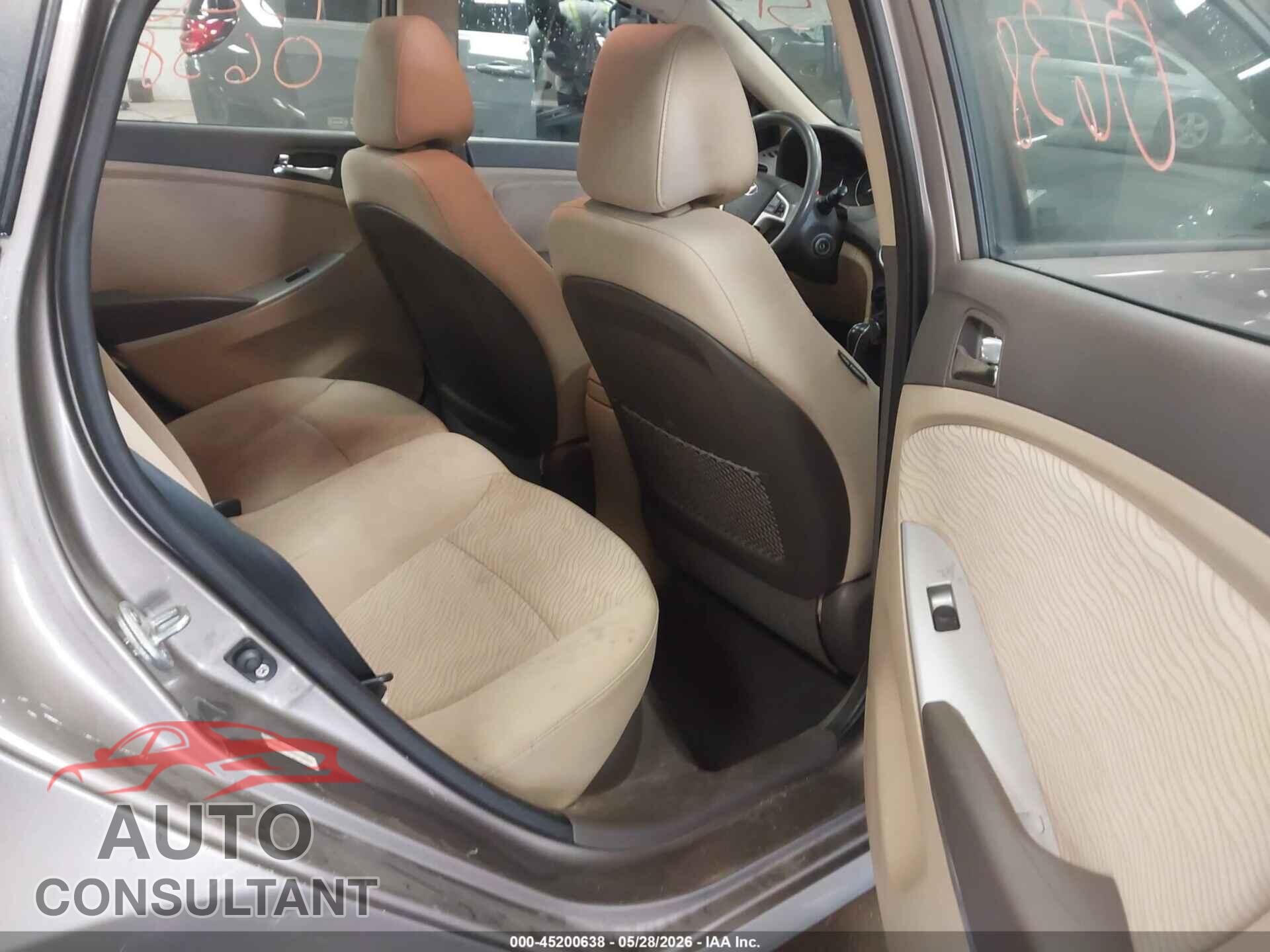 HYUNDAI ACCENT 2012 - KMHCU4AE5CU211934