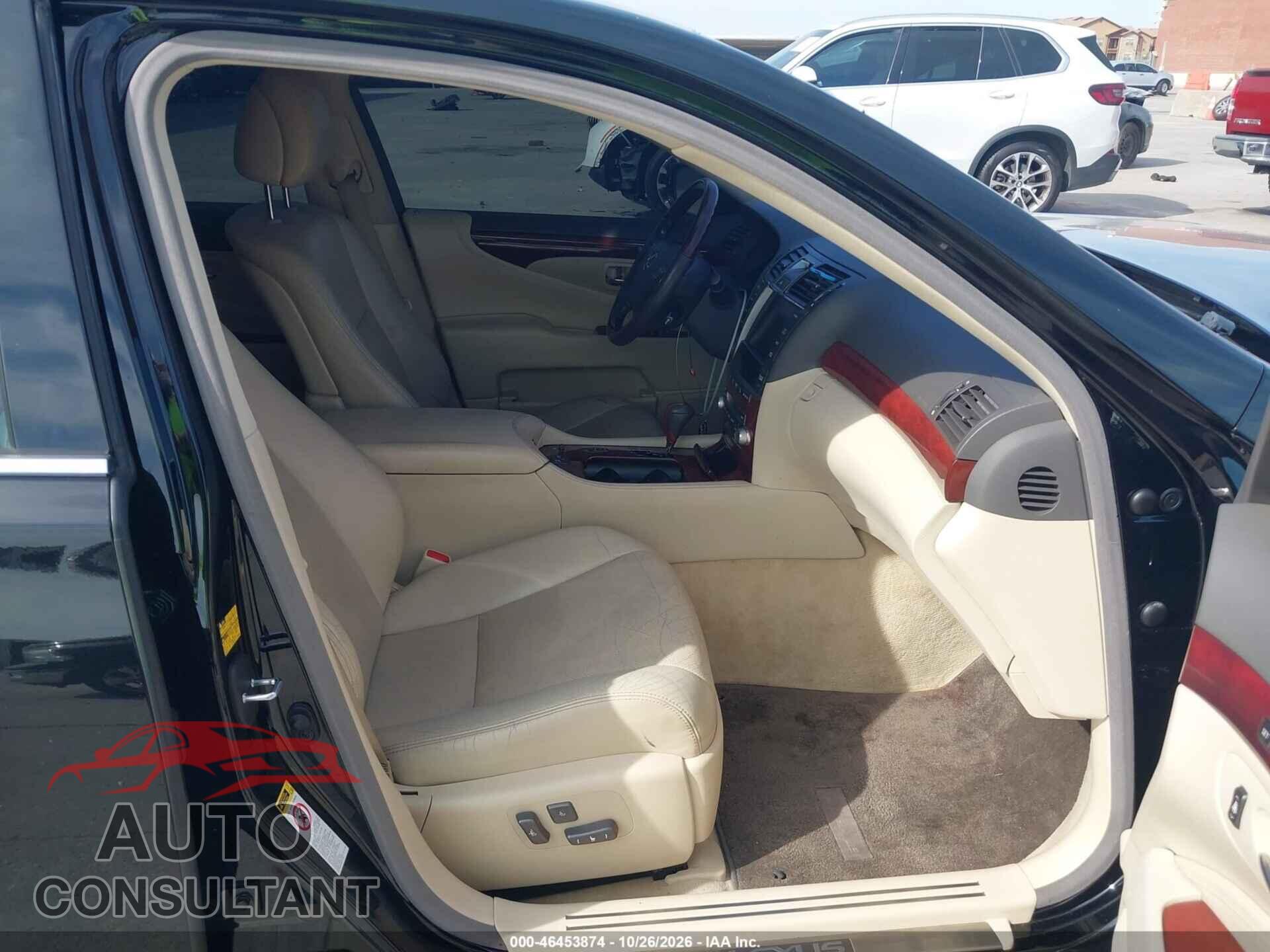 LEXUS LS 460 2010 - JTHBL5EF3A5100400
