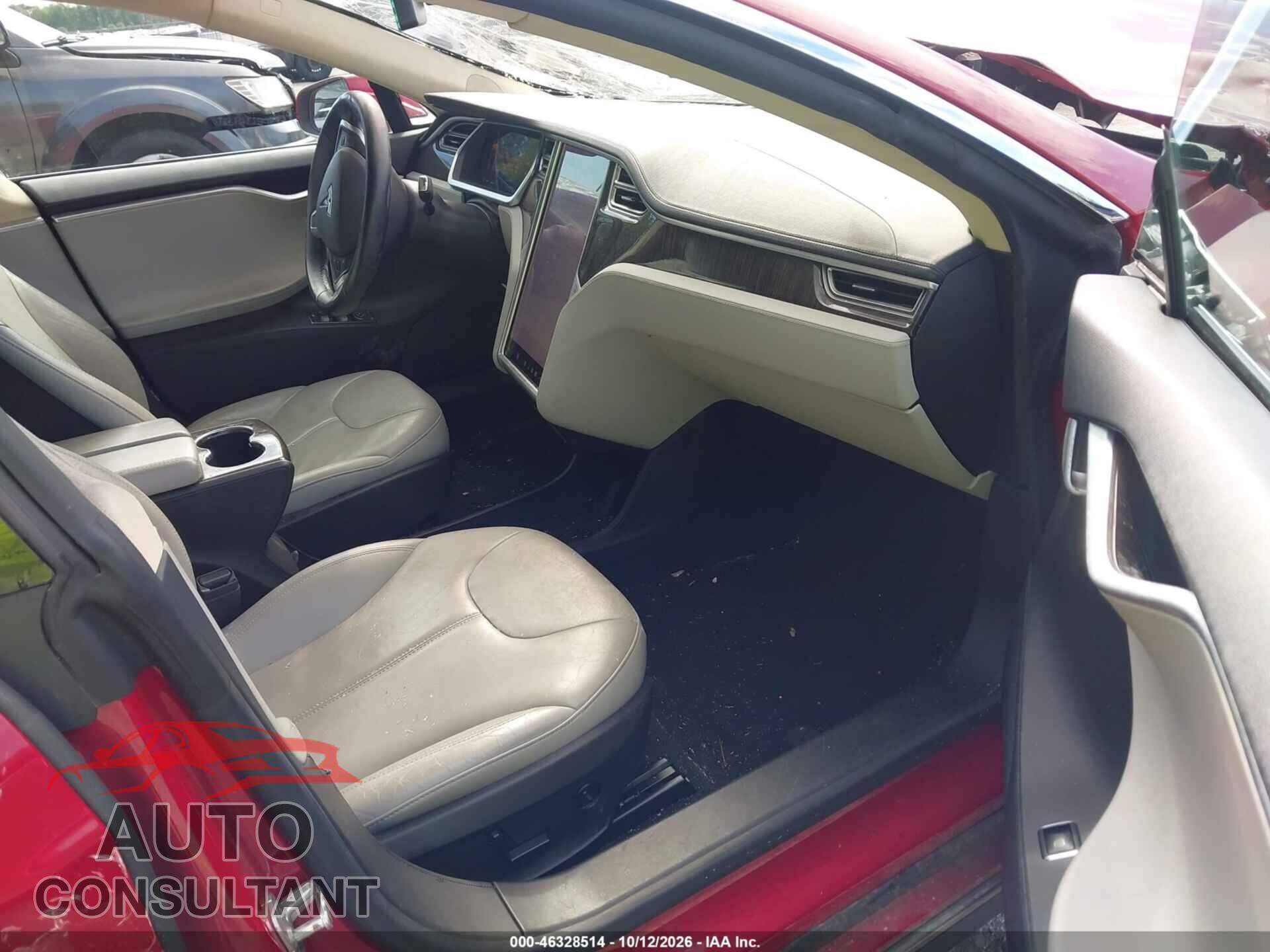 TESLA MODEL S 2013 - 5YJSA1DN9DFP16114