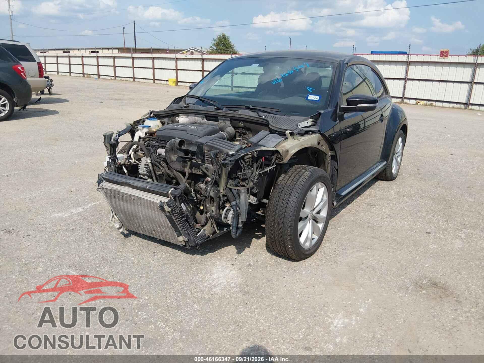 VOLKSWAGEN BEETLE 2017 - 3VWF17AT9HM628430