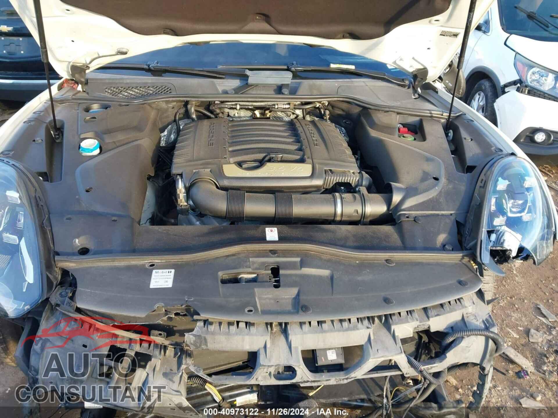 PORSCHE CAYENNE 2017 - WP1AA2A29HKA86260