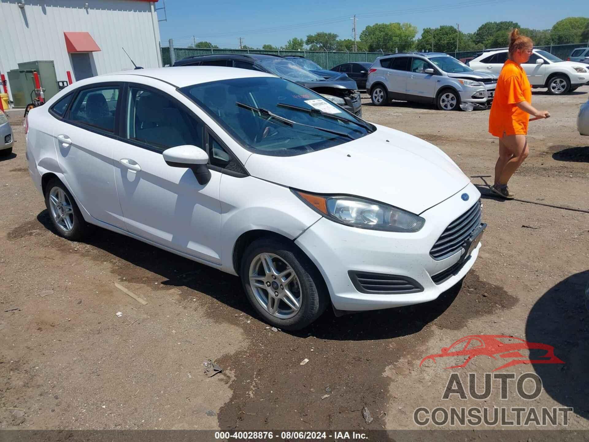 FORD FIESTA 2017 - 3FADP4BJ4HM132056