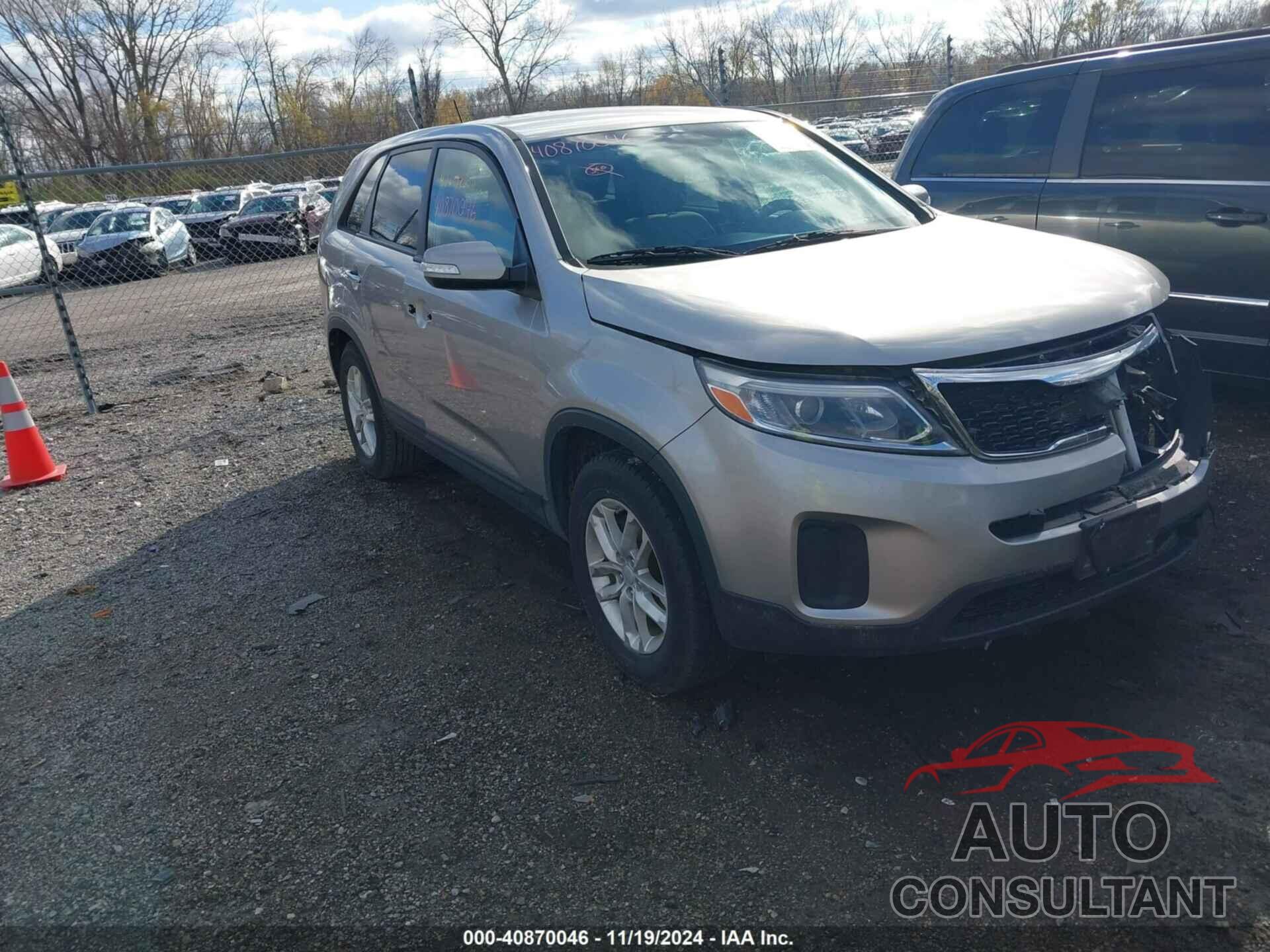 KIA SORENTO 2015 - 5XYKT3A60FG583922