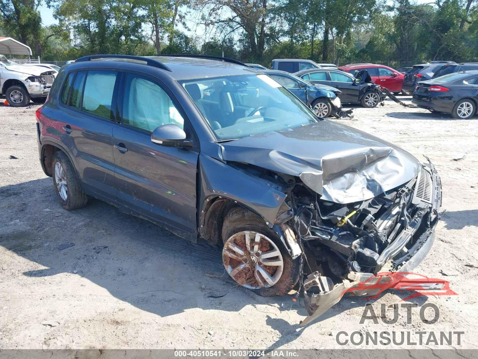 VOLKSWAGEN TIGUAN 2016 - WVGAV7AX0GW589371