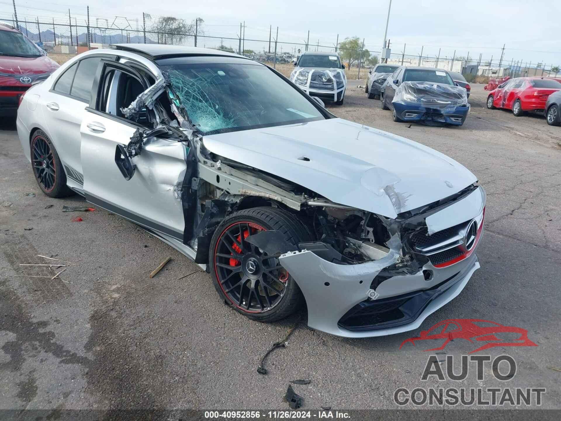 MERCEDES-BENZ C 63 AMG 2015 - 55SWF8HBXFU078663