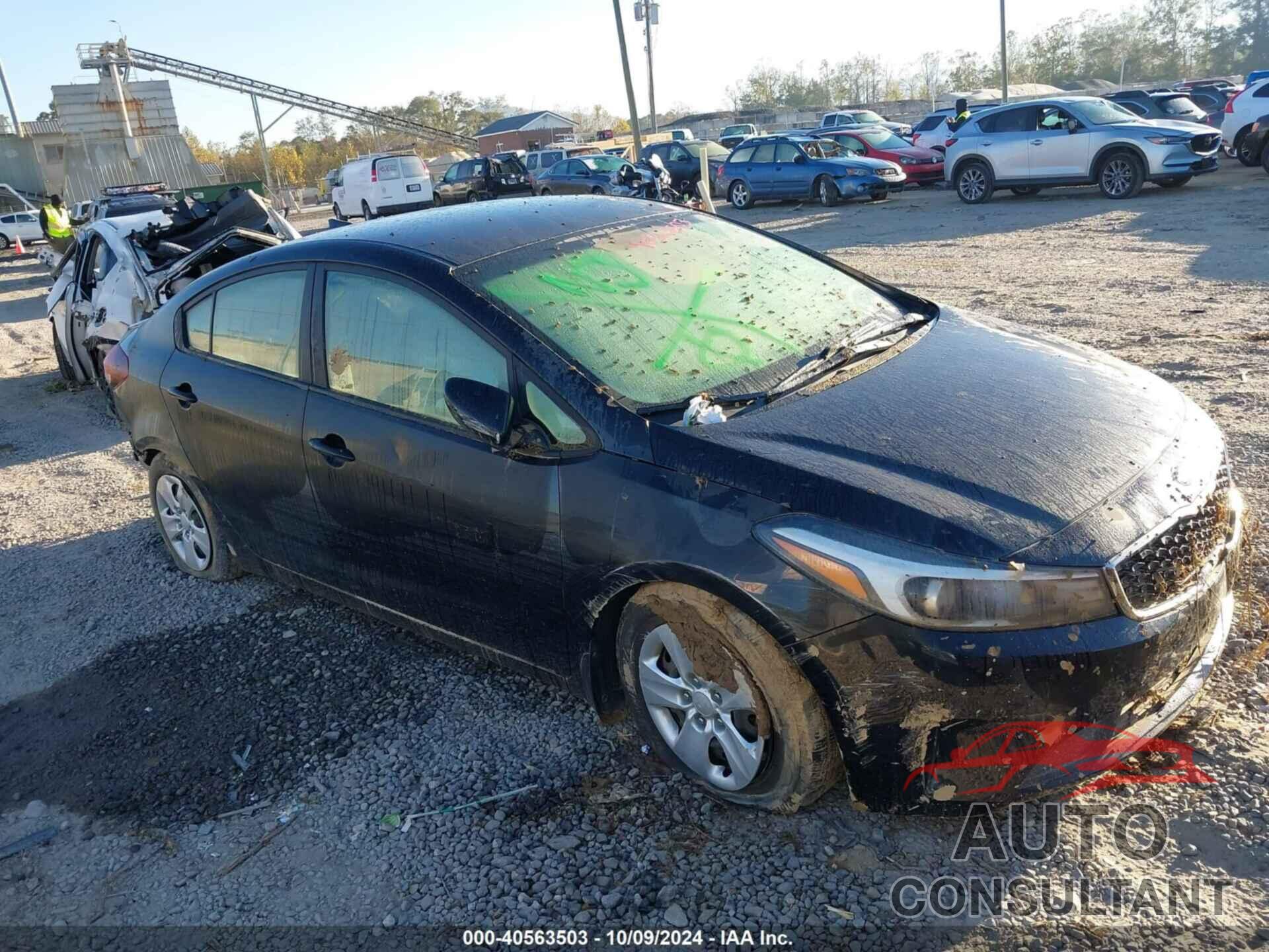 KIA FORTE 2018 - 3KPFL4A74JE211893