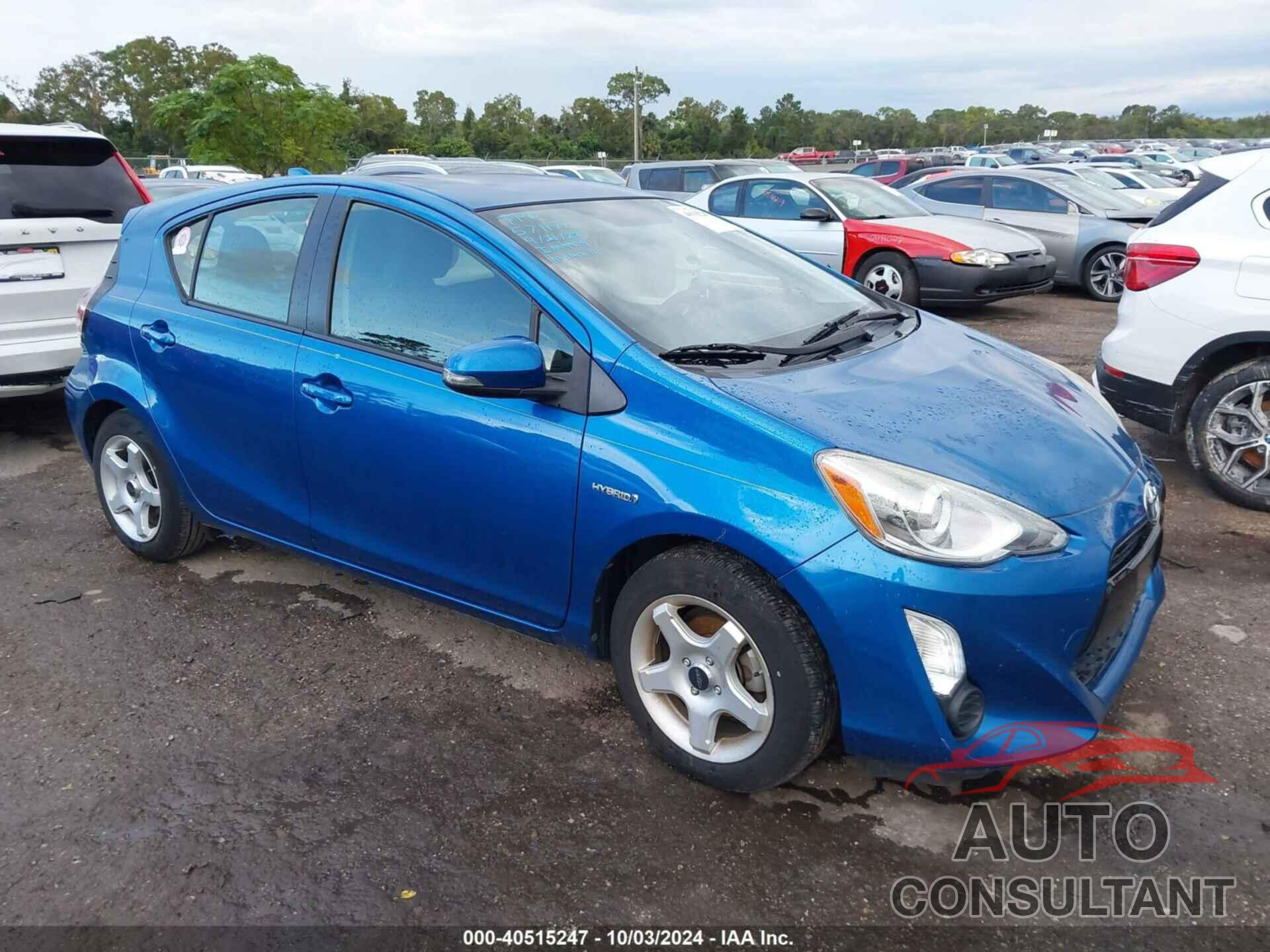 TOYOTA PRIUS C 2015 - JTDKDTB34F1585531