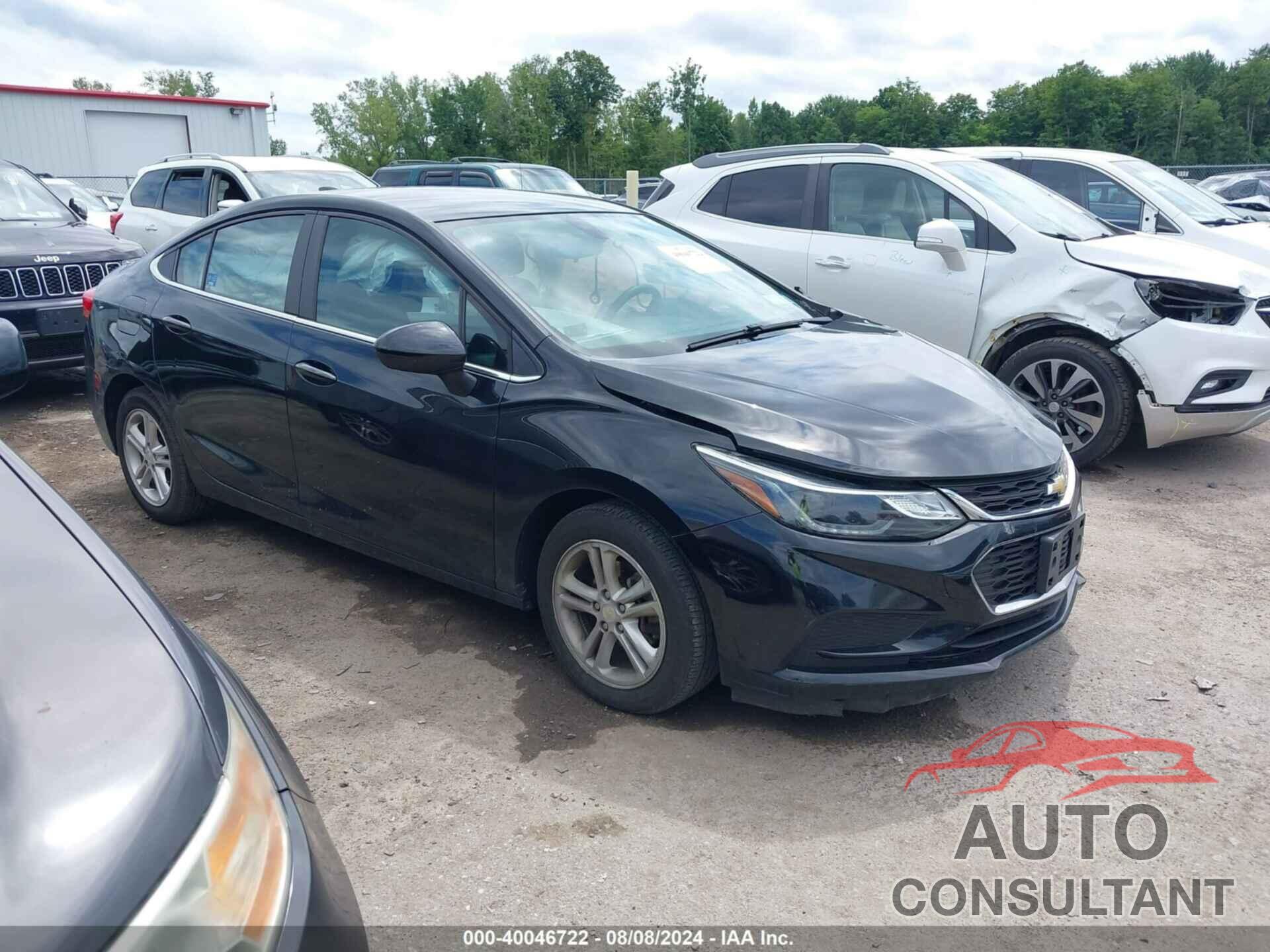 CHEVROLET CRUZE 2017 - 1G1BE5SM7H7143627