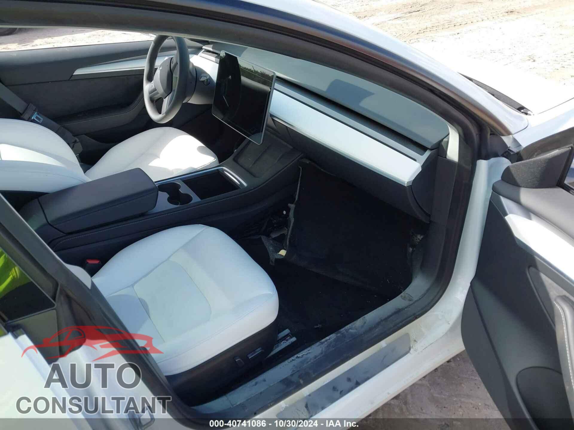 TESLA MODEL 3 2023 - 5YJ3E1EA7PF516762