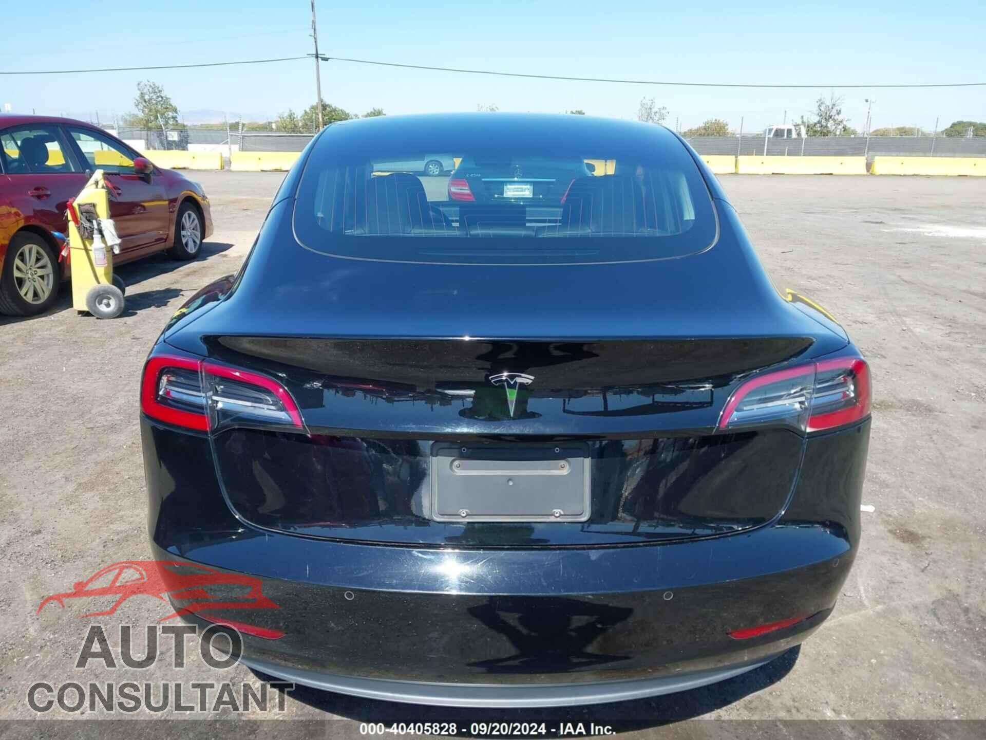 TESLA MODEL 3 2019 - 5YJ3E1EA5KF296594
