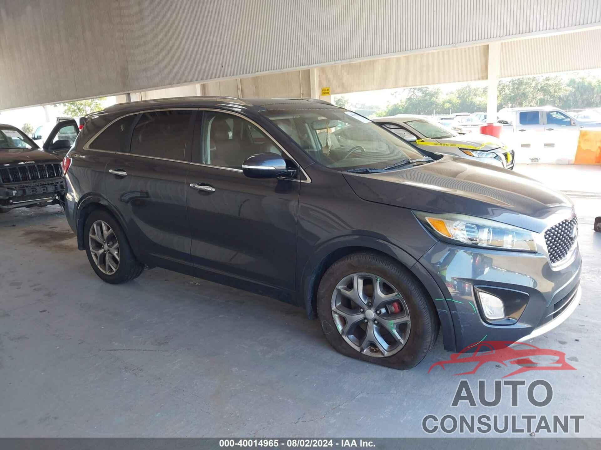 KIA SORENTO 2017 - 5XYPK4A58HG284302