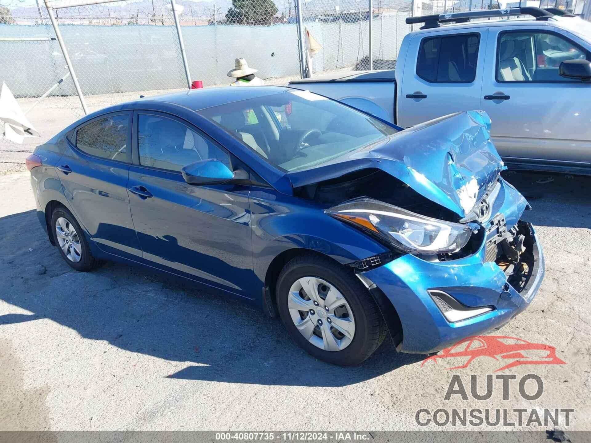 HYUNDAI ELANTRA 2016 - KMHDH4AE2GU483310