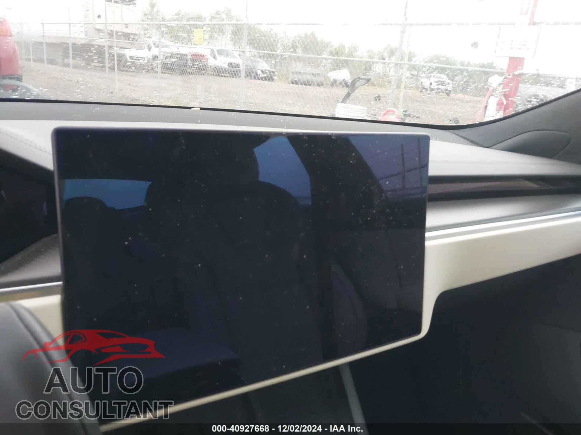 TESLA MODEL S 2022 - 5YJSA1E64NF496812