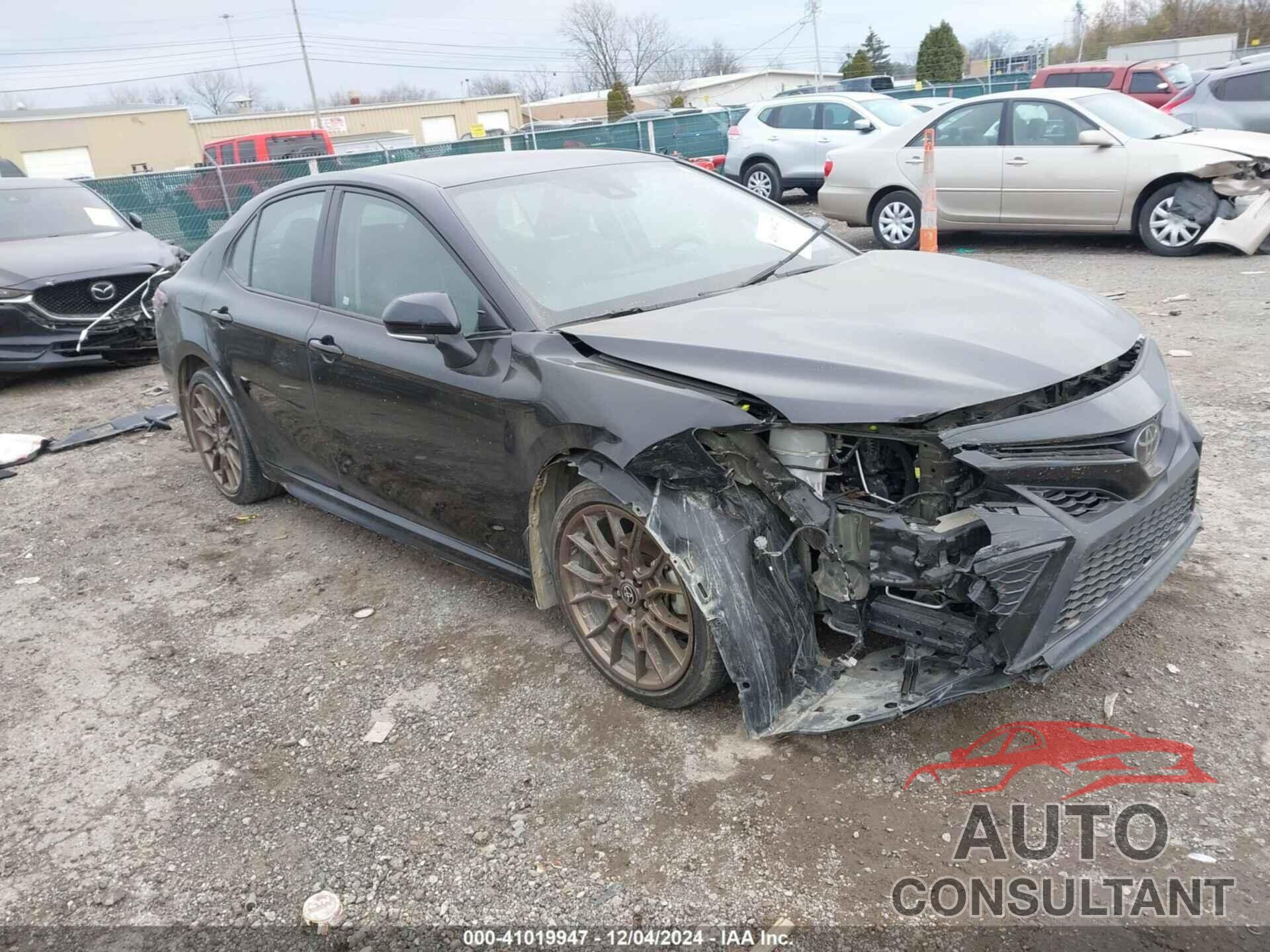TOYOTA CAMRY 2023 - 4T1G11AK8PU110553