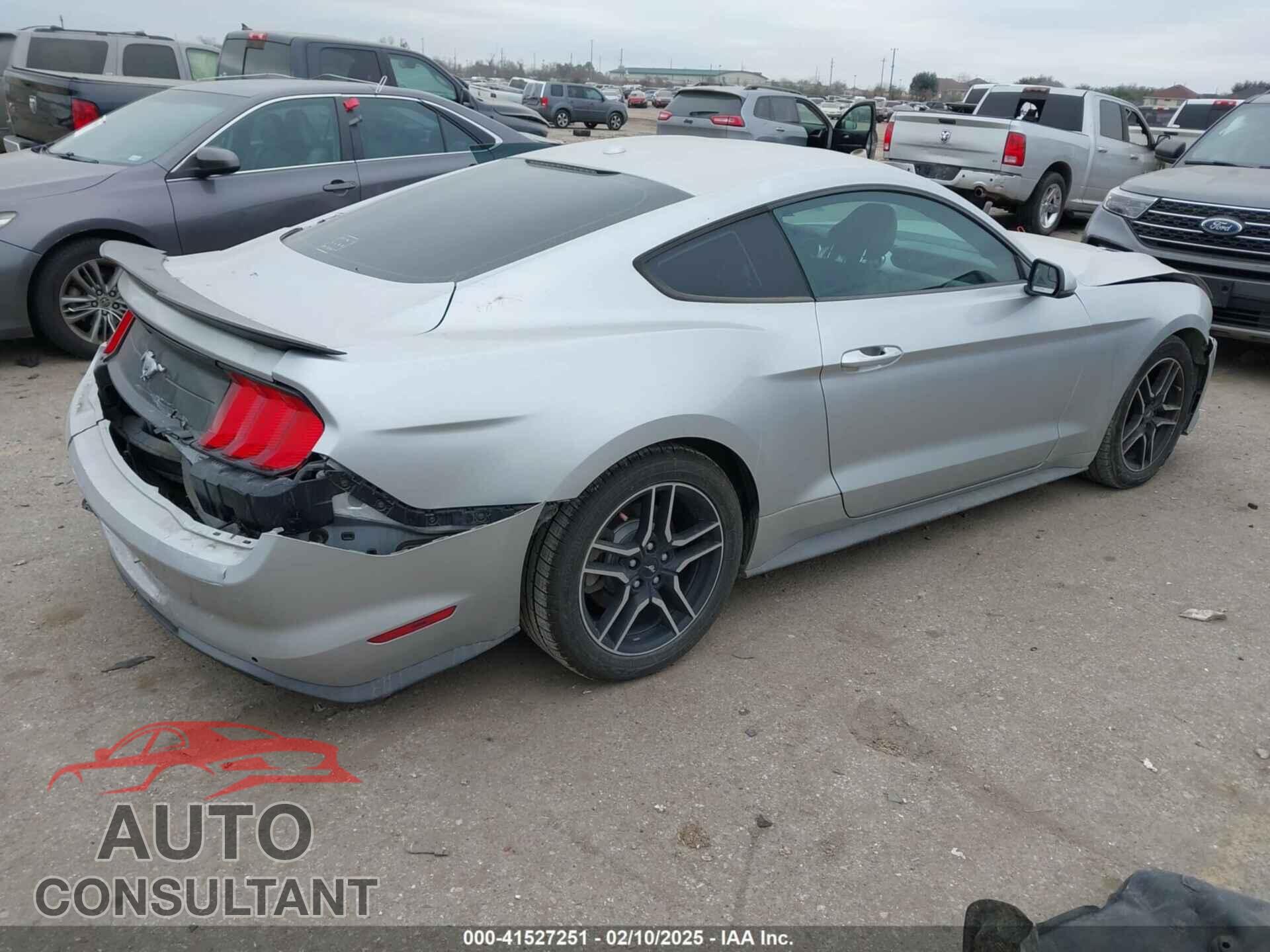 FORD MUSTANG 2019 - 1FA6P8TH8K5172035