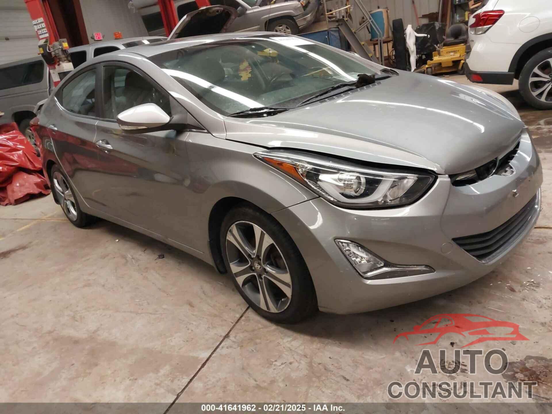 HYUNDAI ELANTRA 2015 - KMHDH4AH0FU249059