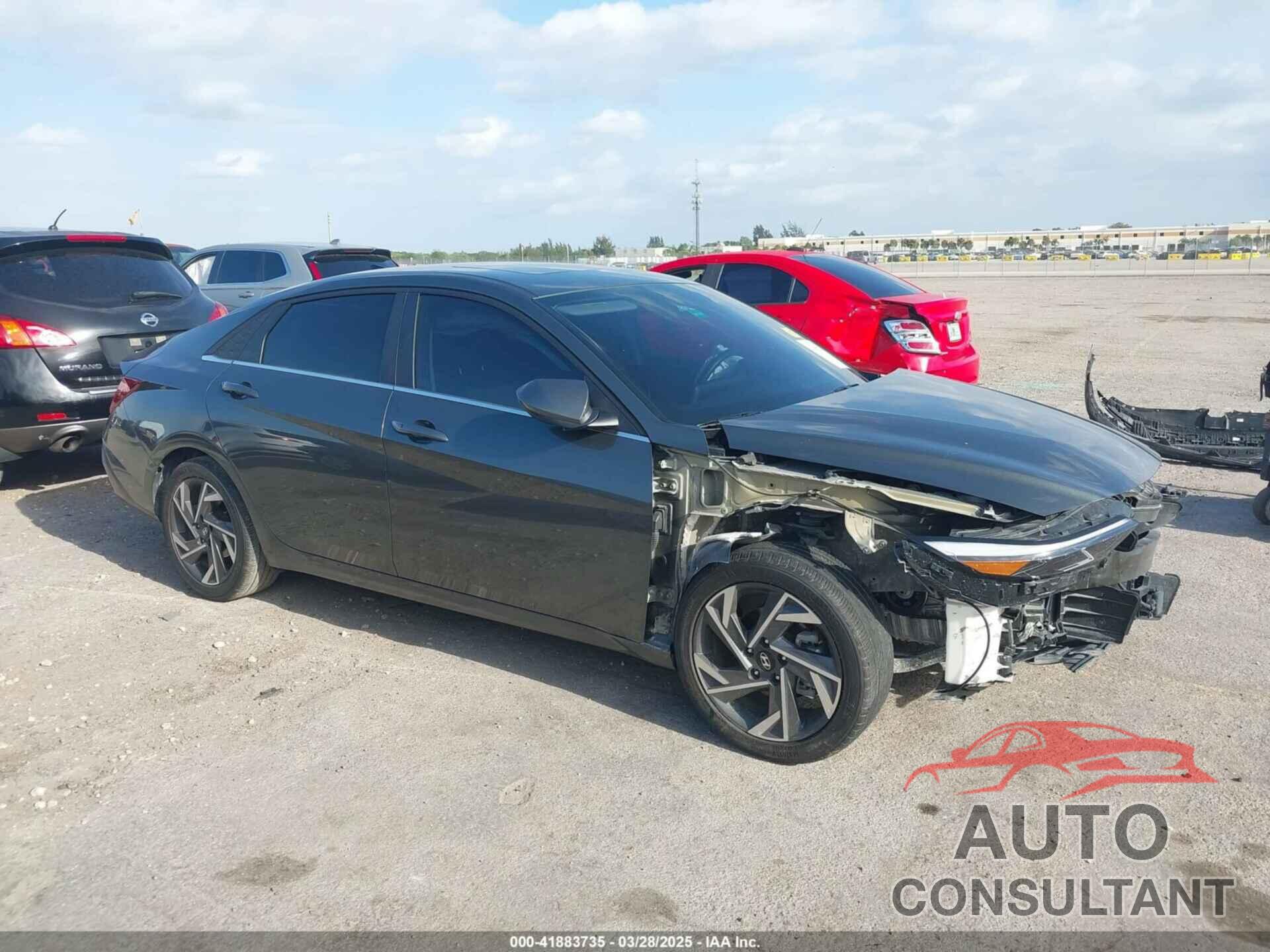 HYUNDAI ELANTRA 2024 - KMHLS4DG0RU730062
