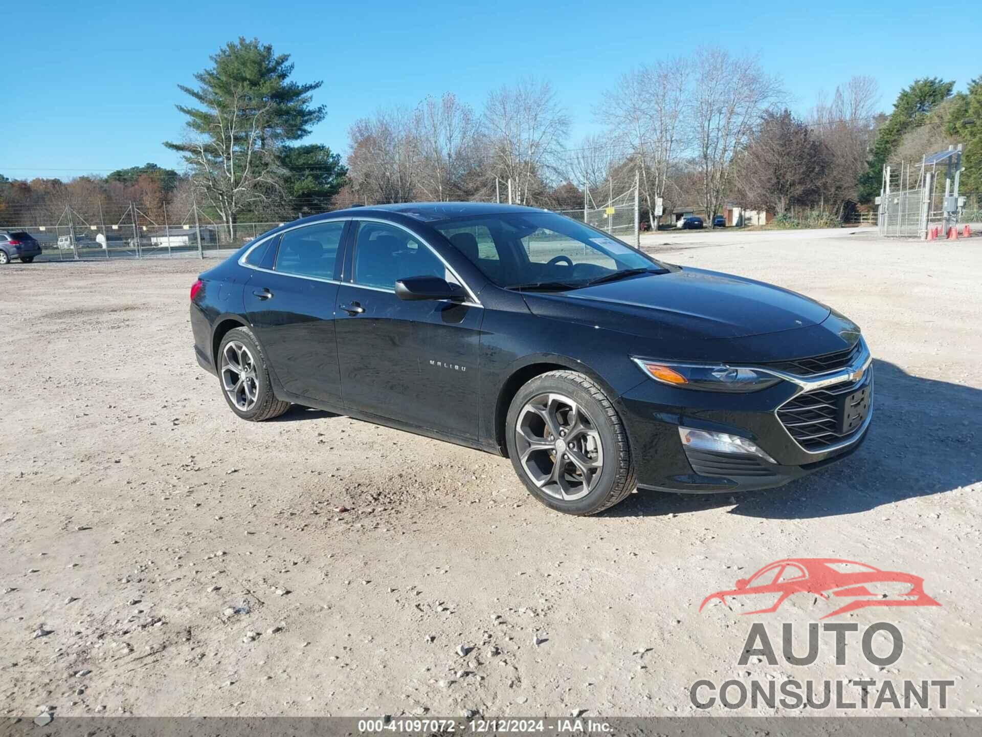 CHEVROLET MALIBU 2023 - 1G1ZD5ST5PF235381