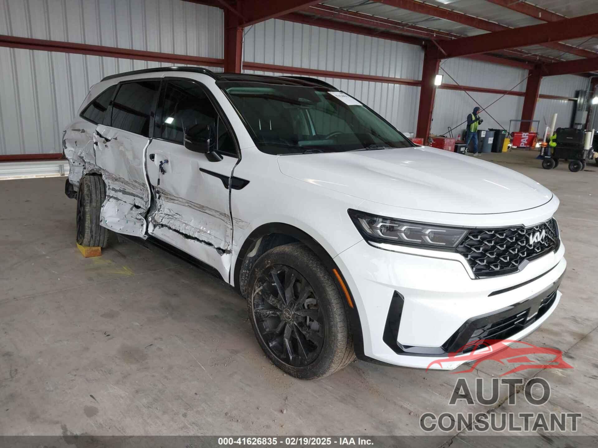 KIA SORENTO 2022 - 5XYRK4LF7NG133221