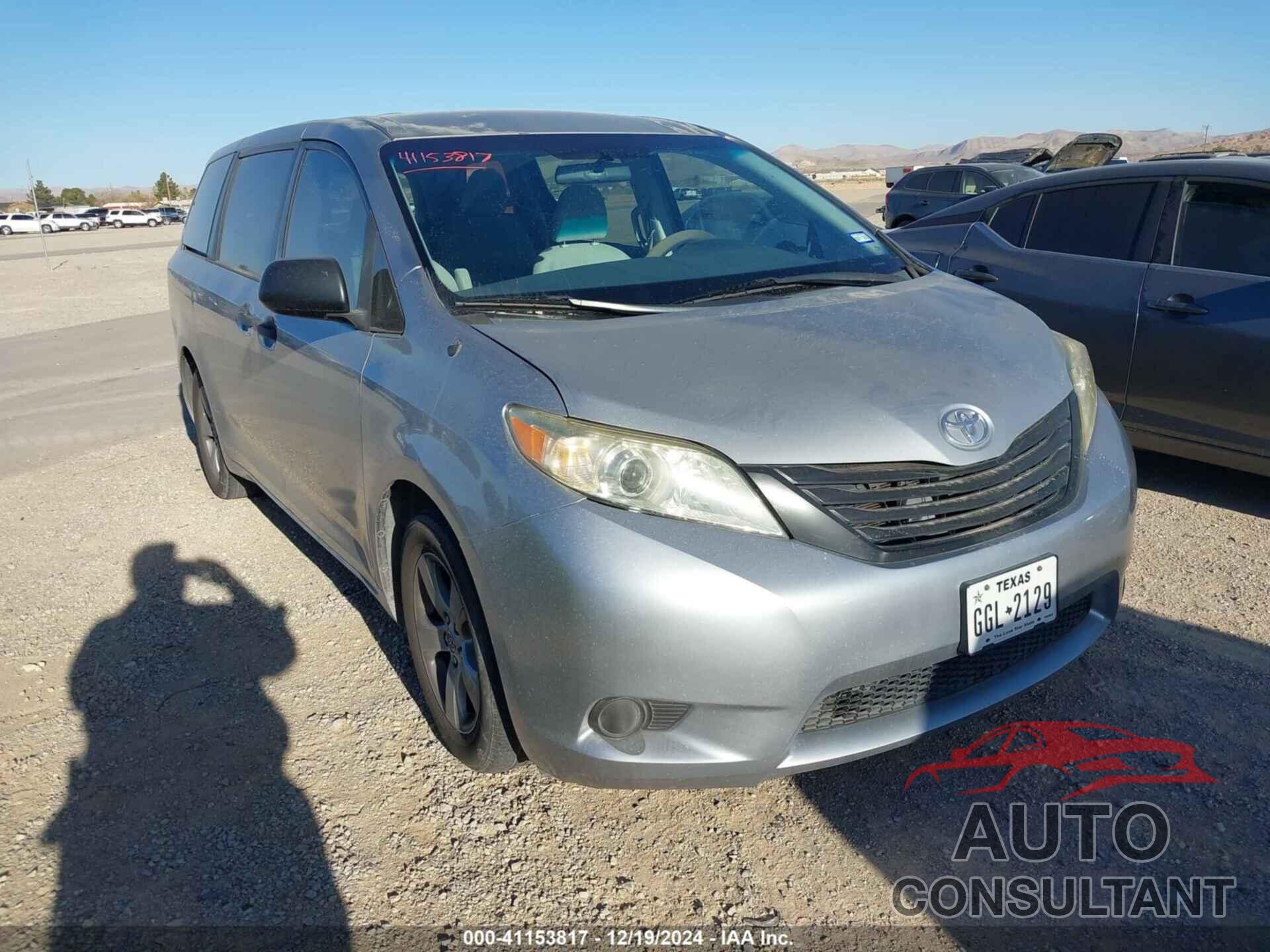 TOYOTA SIENNA 2013 - 5TDZK3DC4DS293993