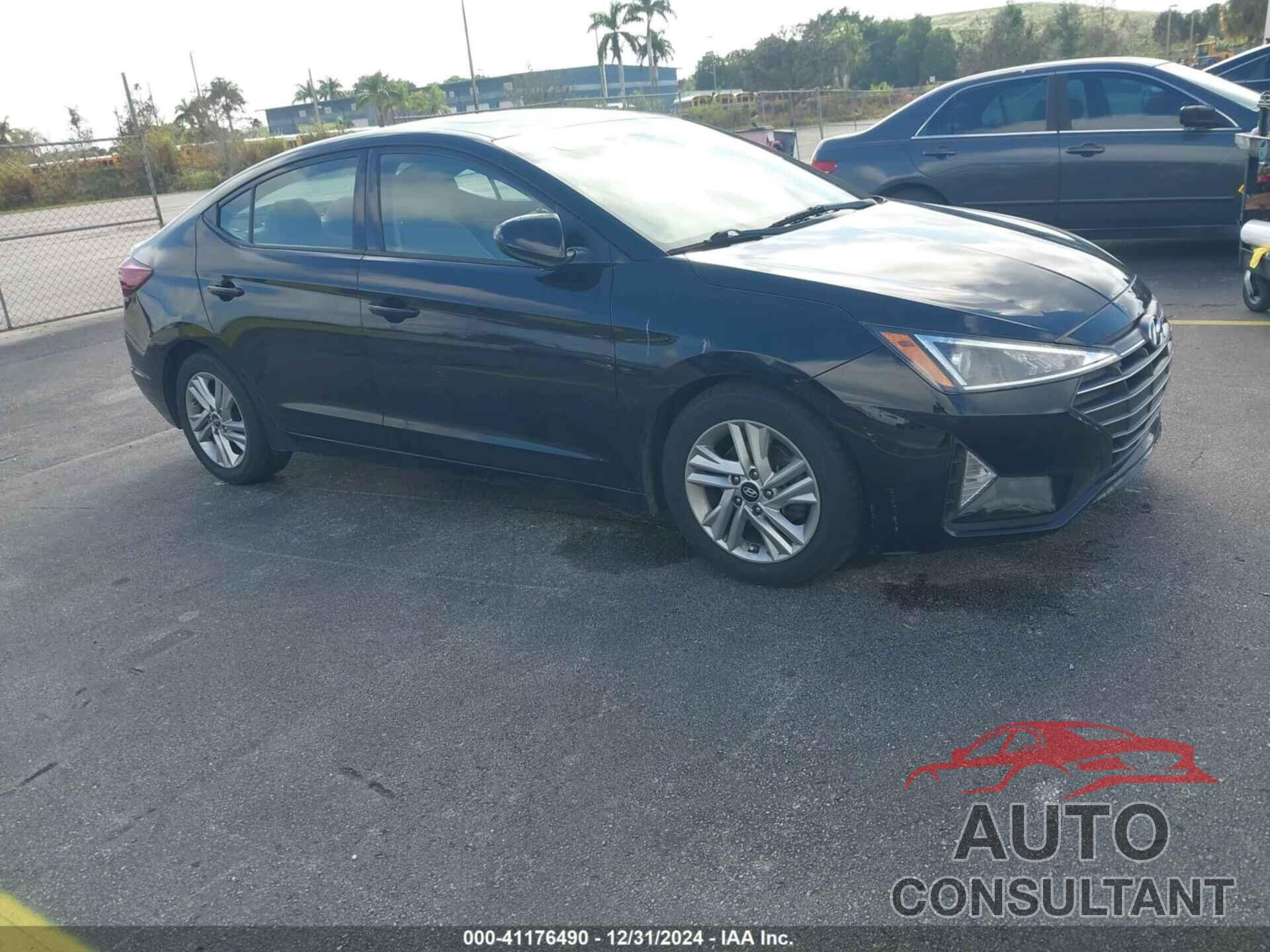 HYUNDAI ELANTRA 2020 - 5NPD84LF0LH555345