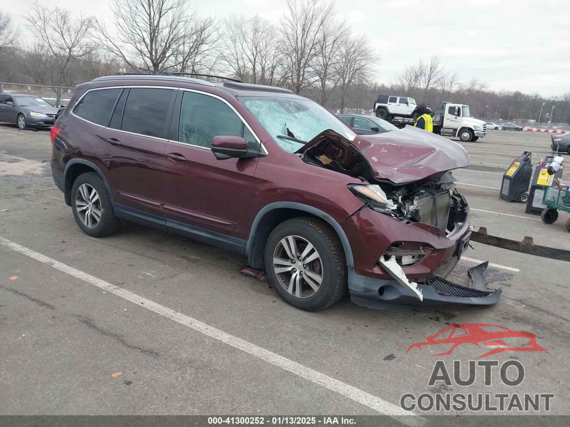 HONDA PILOT 2016 - 5FNYF6H51GB036456