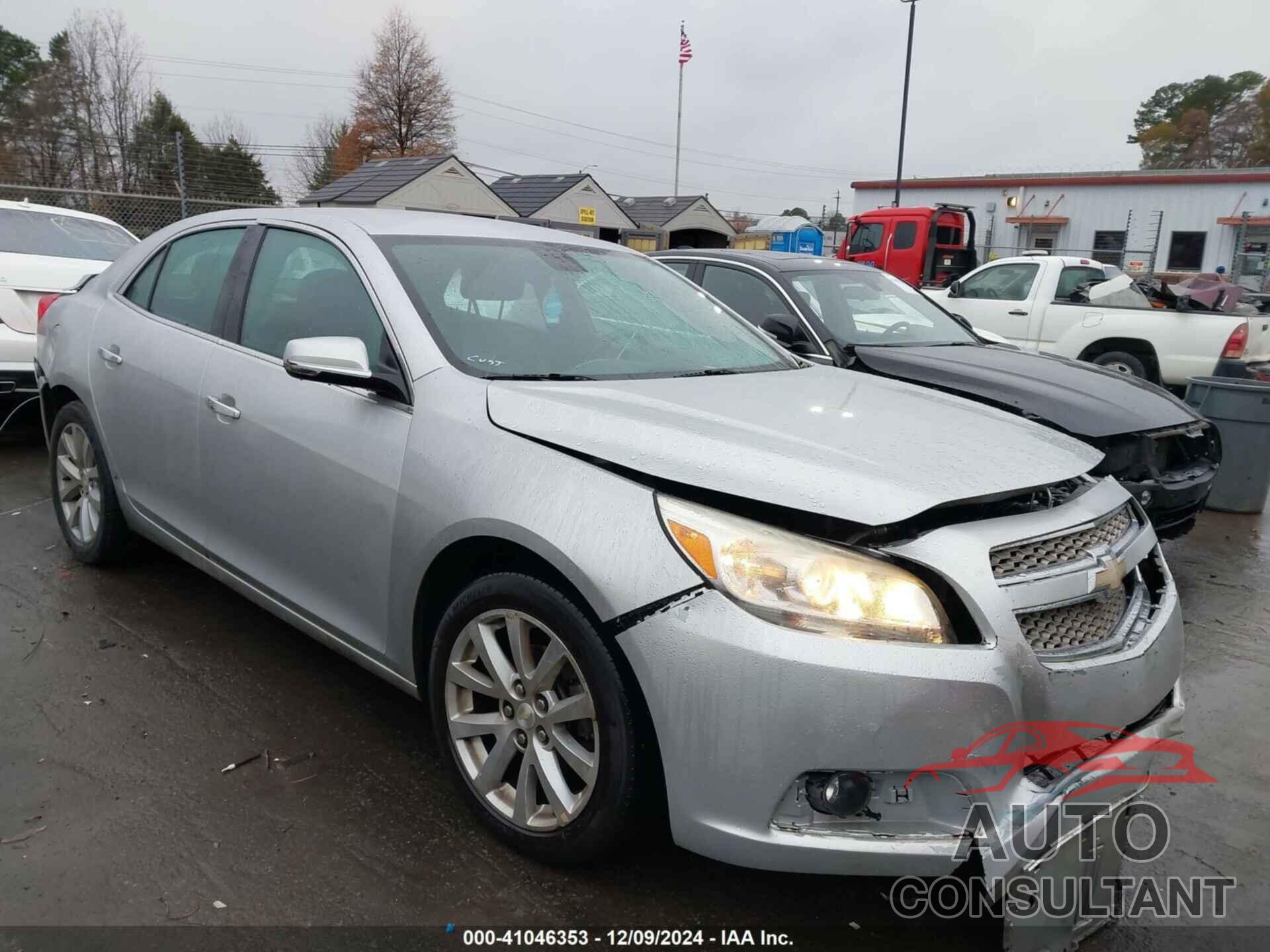 CHEVROLET MALIBU 2013 - 1G11H5SA5DF266657