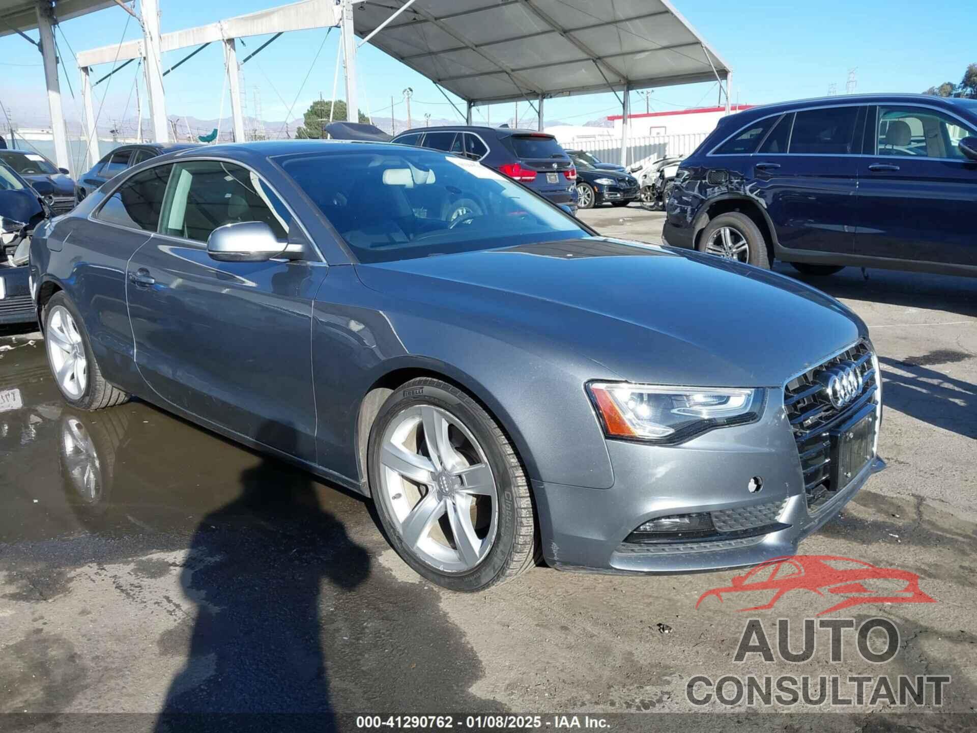 AUDI A5 2013 - WAULFAFR5DA023732