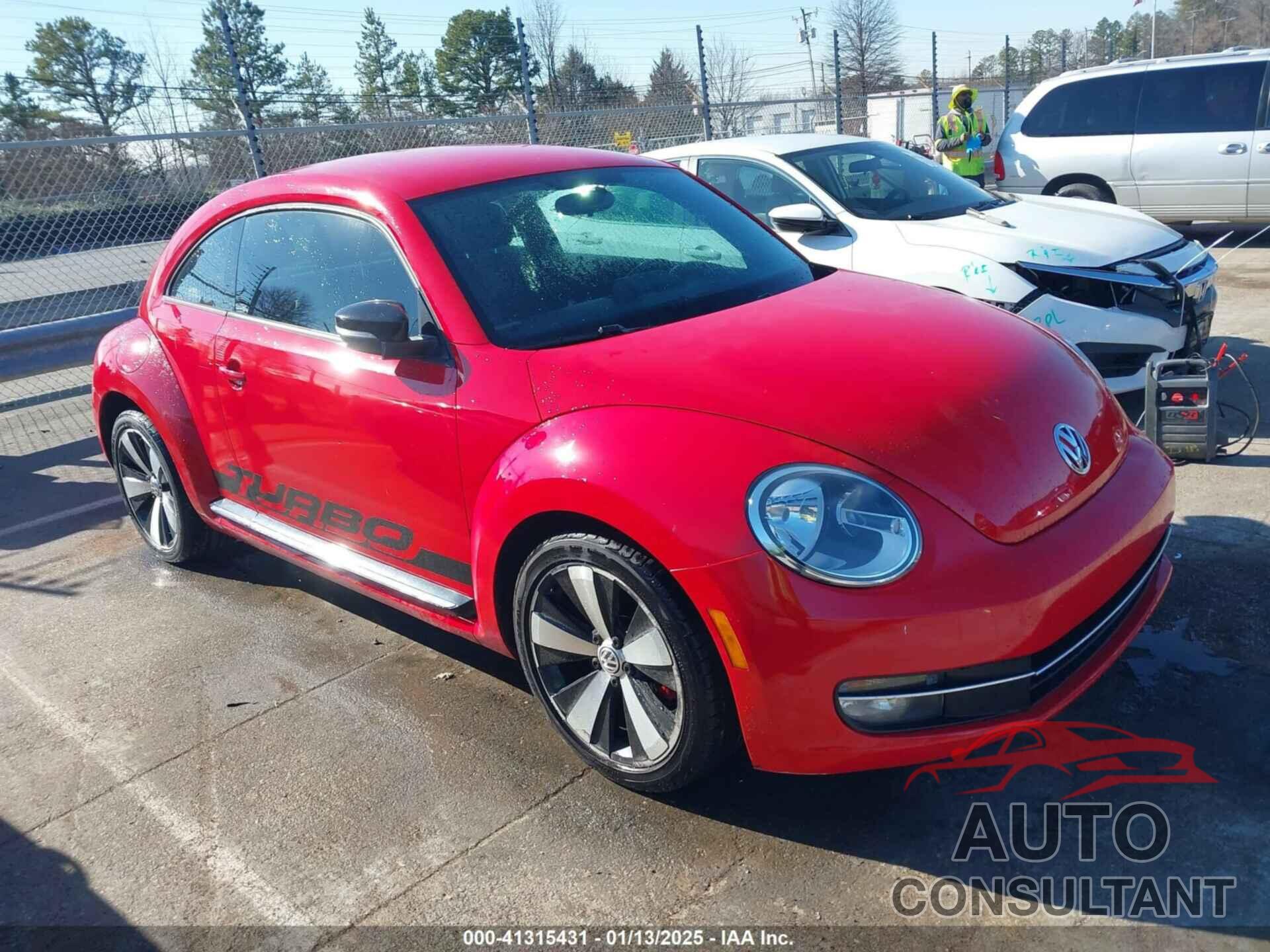 VOLKSWAGEN BEETLE 2012 - 3VWV67ATXCM650376