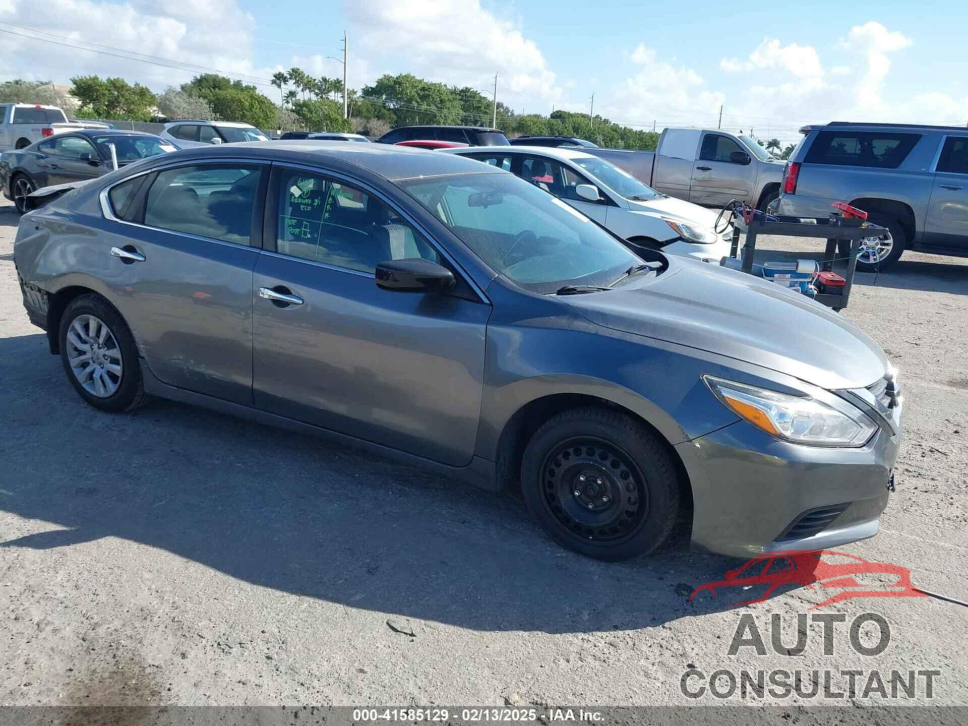 NISSAN ALTIMA 2017 - 1N4AL3AP9HN352765