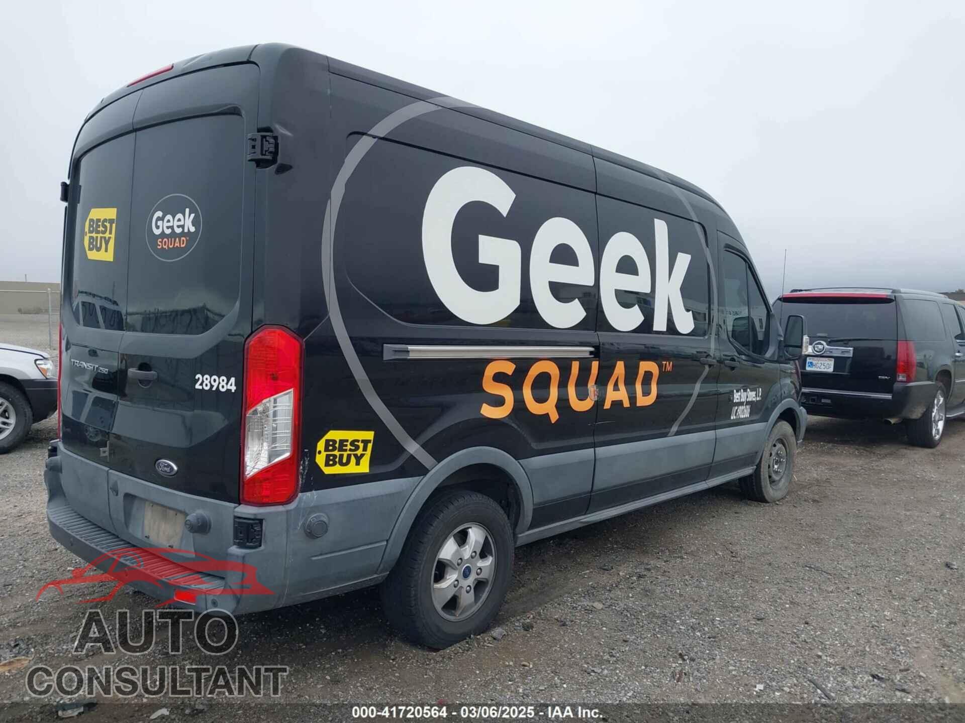 FORD TRANSIT-250 2017 - 1FTYR2CM0HKB48703